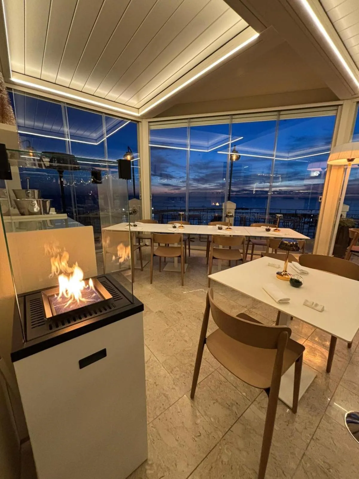 Restaurant/places to eat in Domus Maris Relais Boutique Hotel