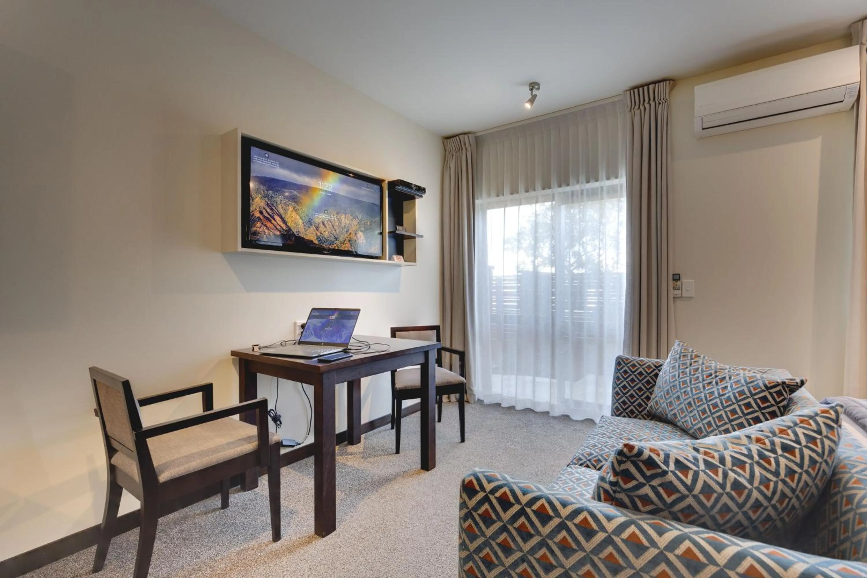 TV and multimedia in Ava Lodge