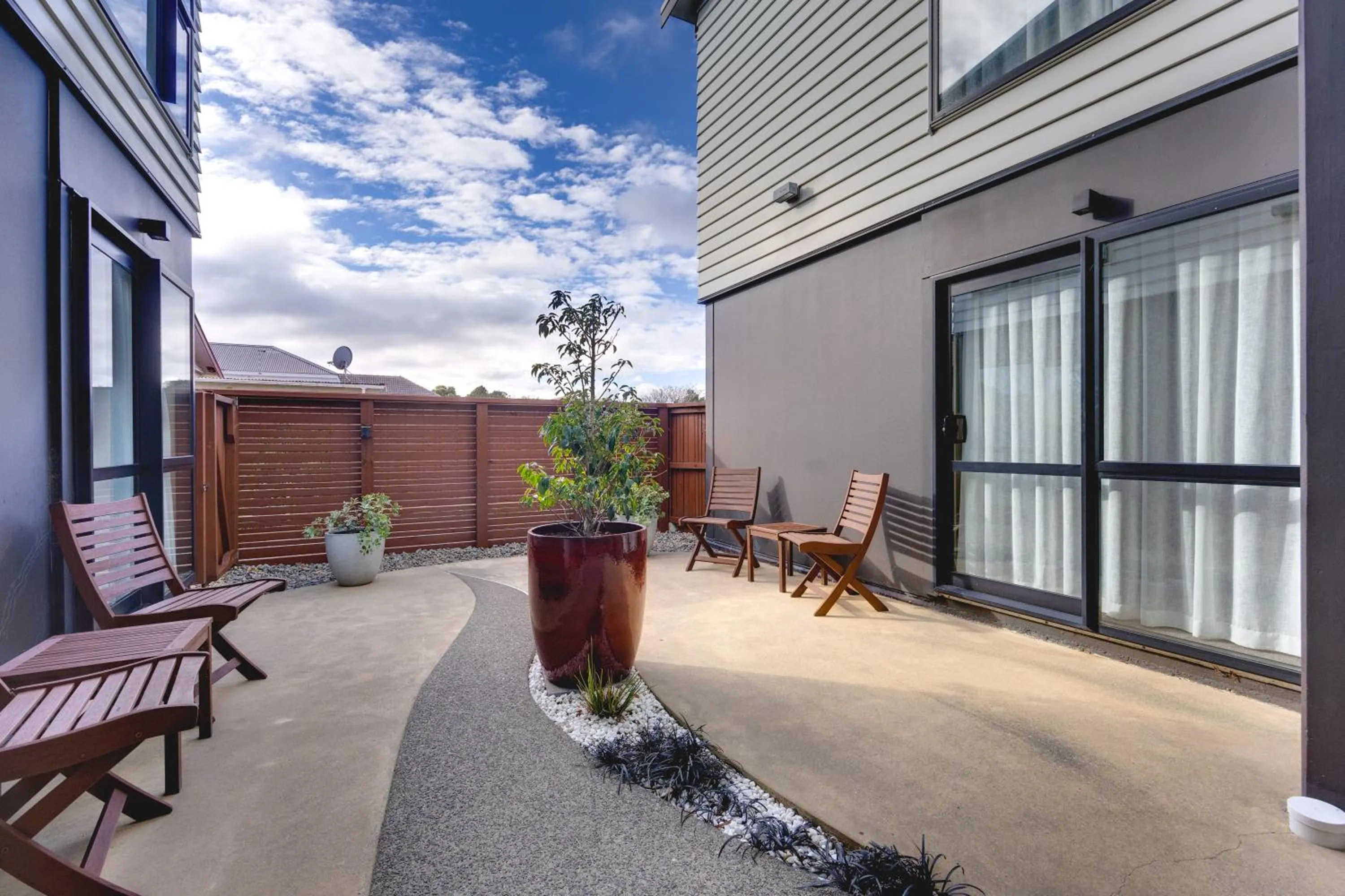 Property building in Ava Lodge