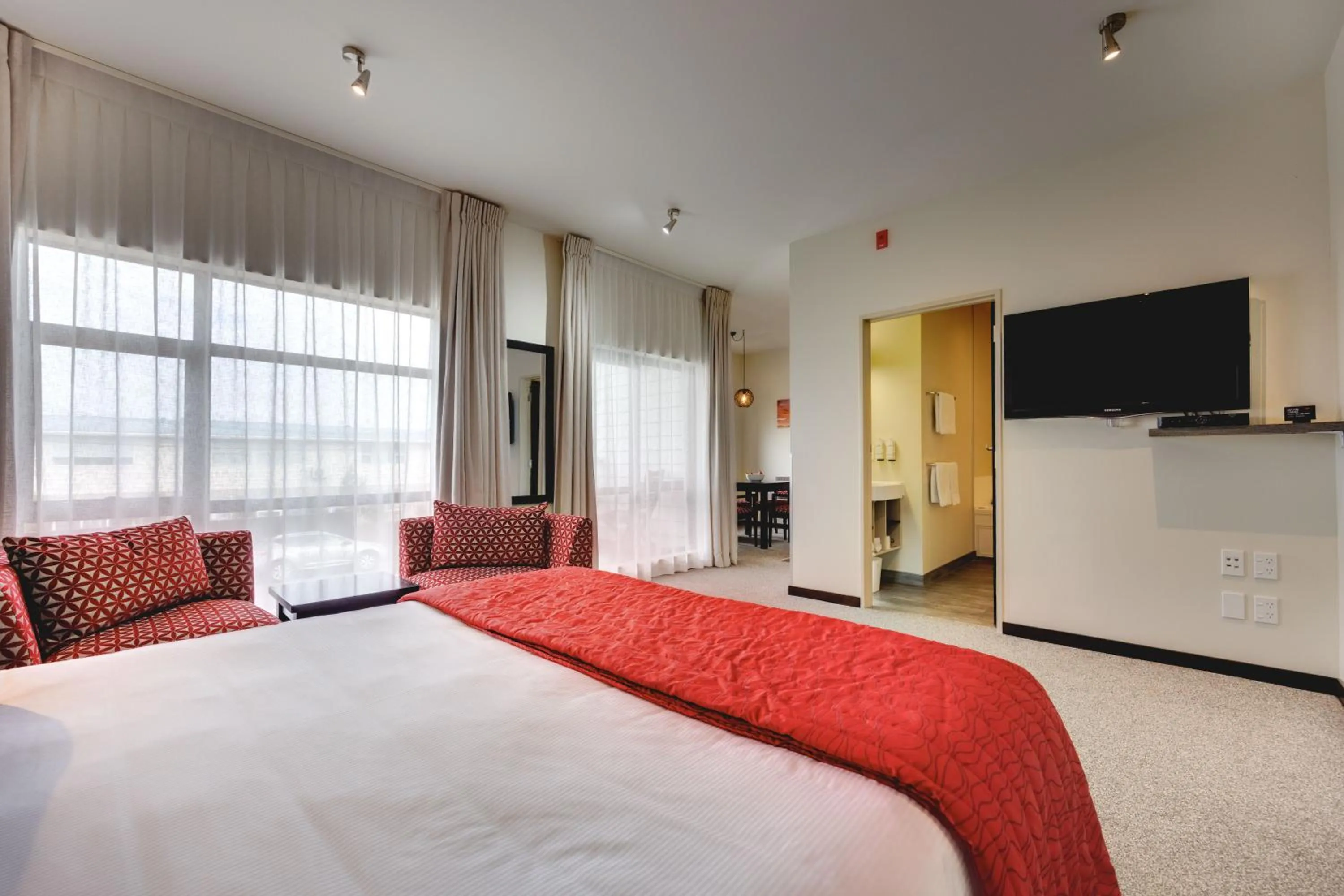 TV and multimedia, Bed in Ava Lodge