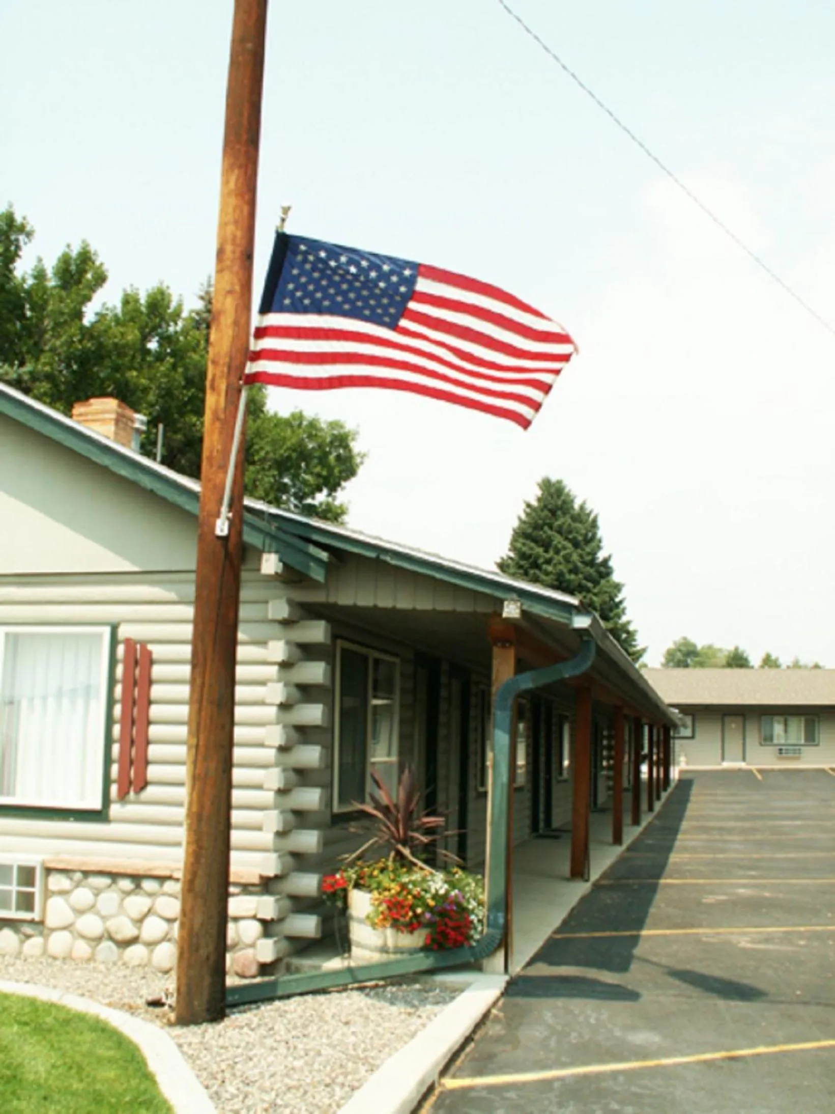 Property building in White River Inn