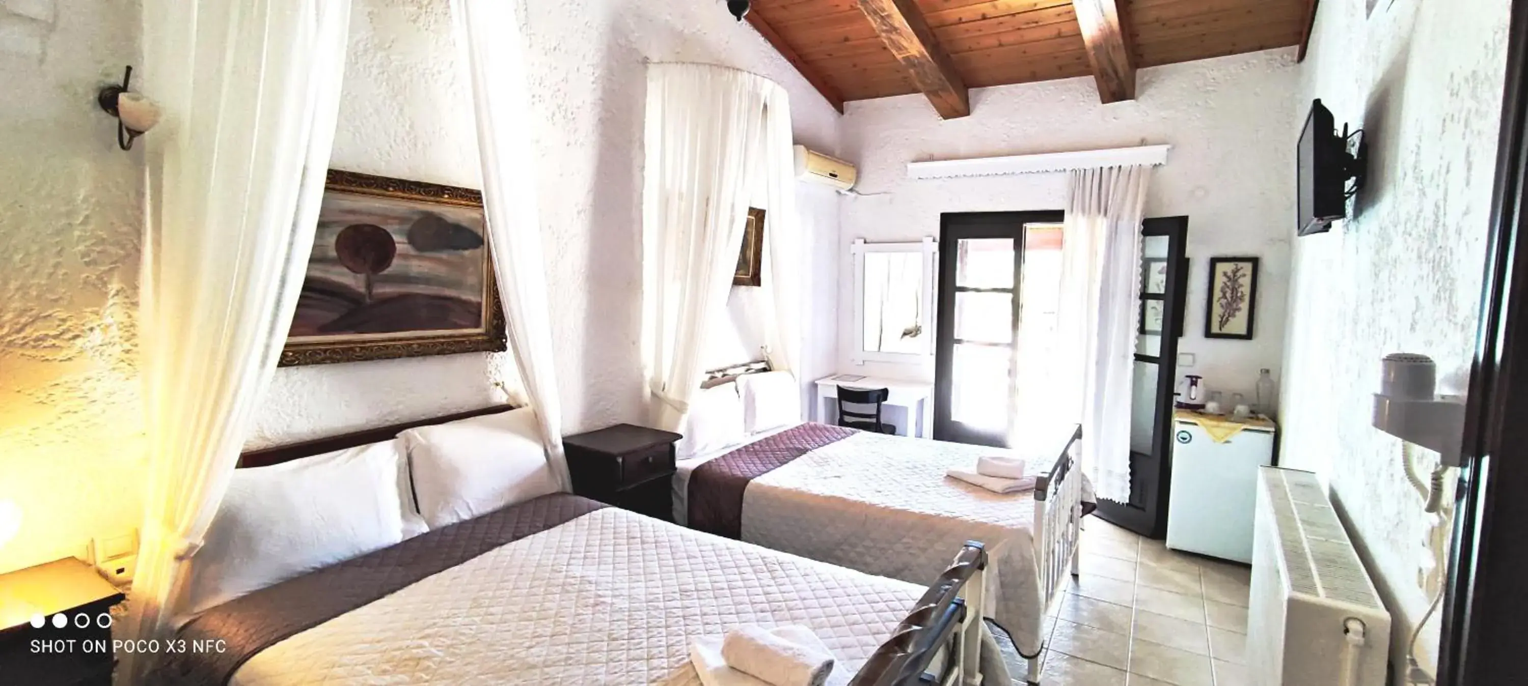 Triple Room in Keramos Triple Room in Keramos