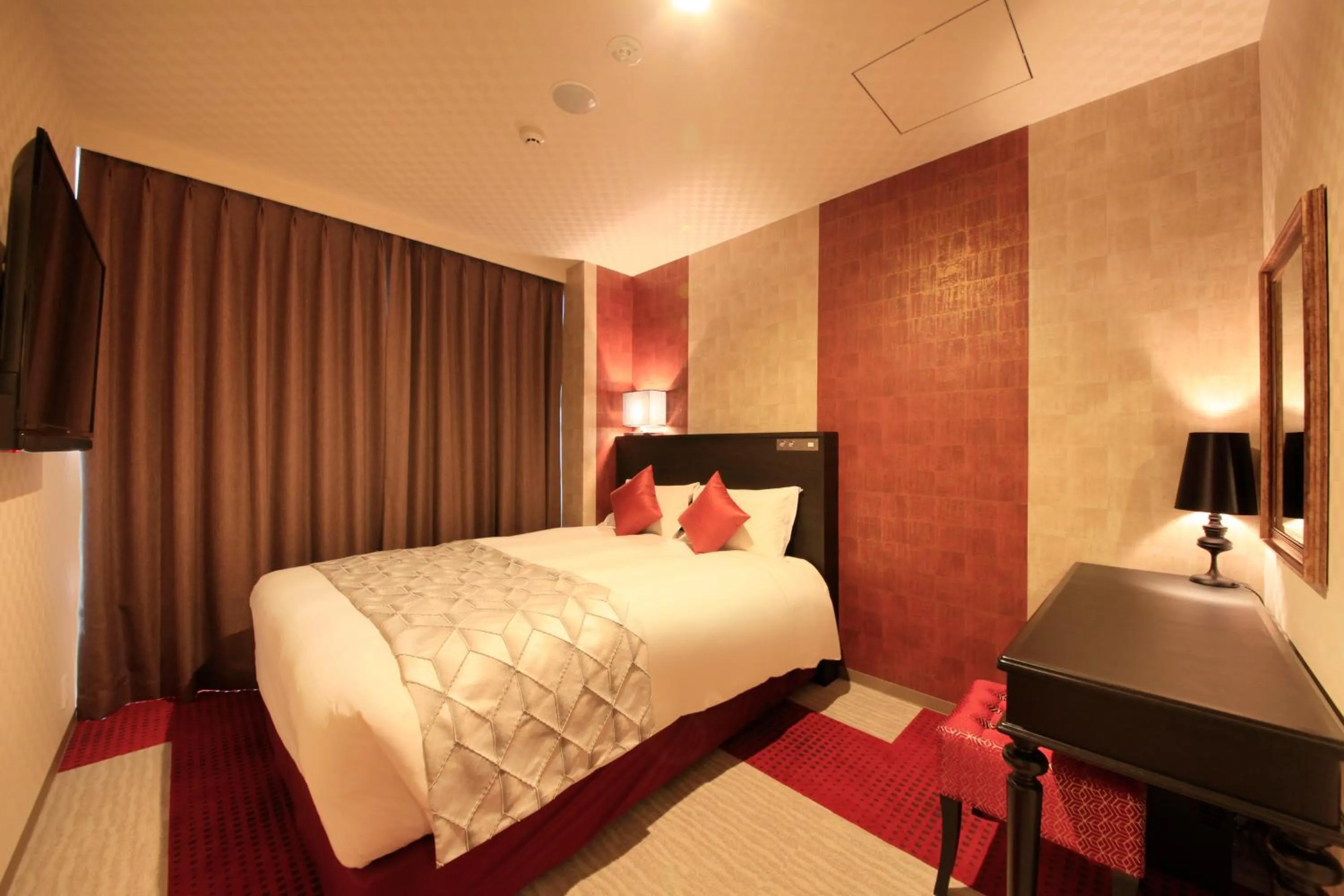 Photo of the whole room, Bed in Centurion Hotel&Spa Ueno Station