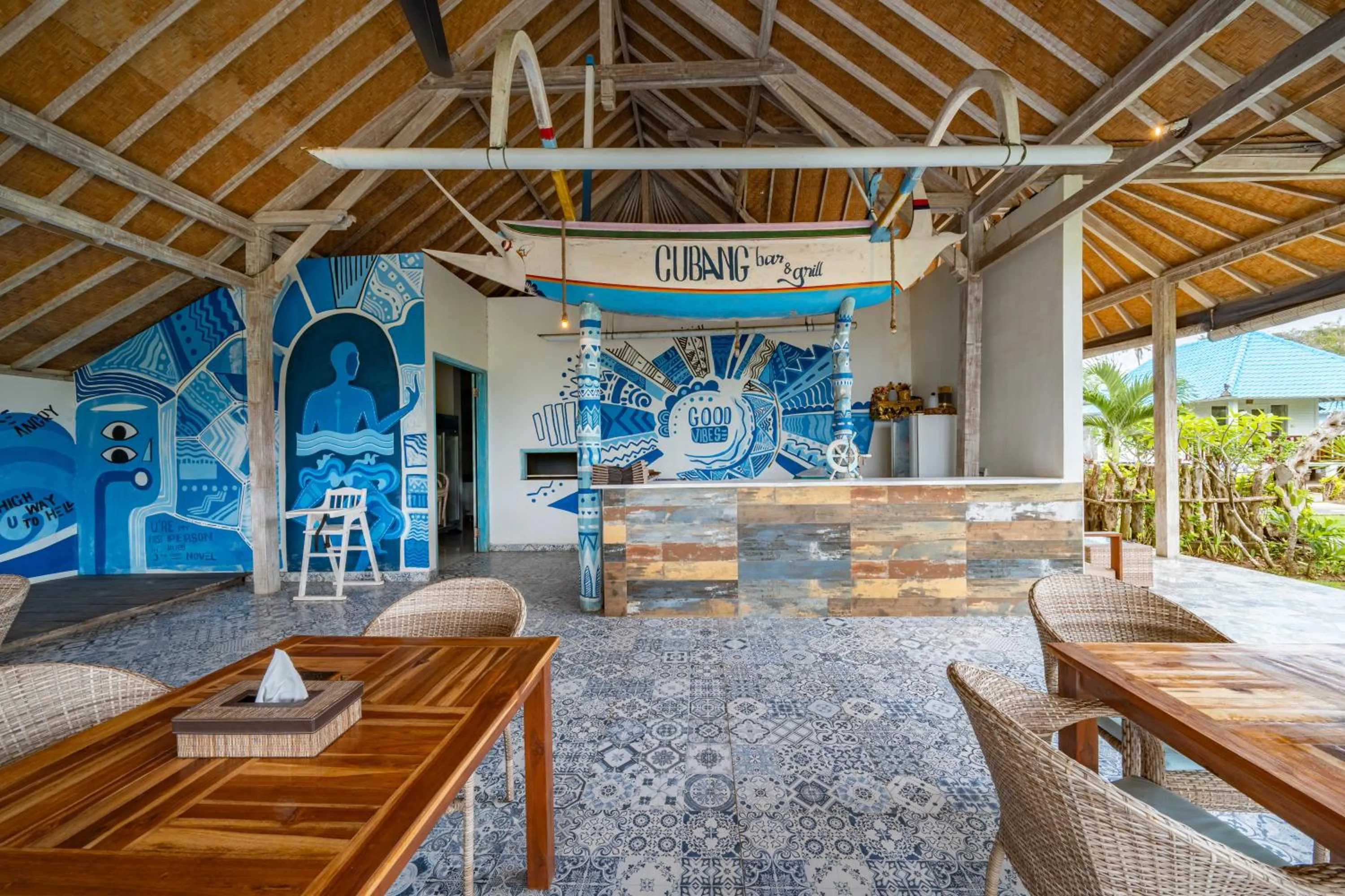 Restaurant/places to eat in The Cubang Hut's Lembongan