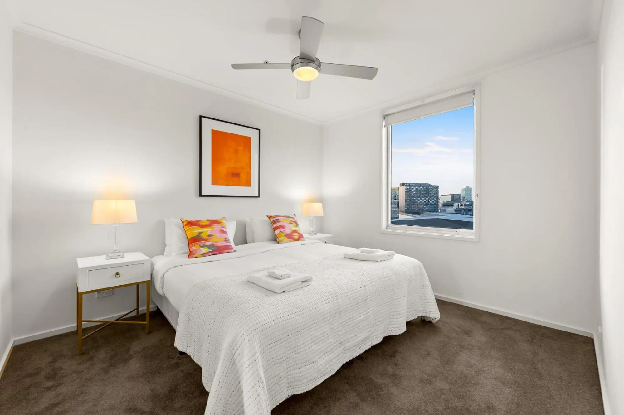Bed in Exclusive Stays - Rivergarden