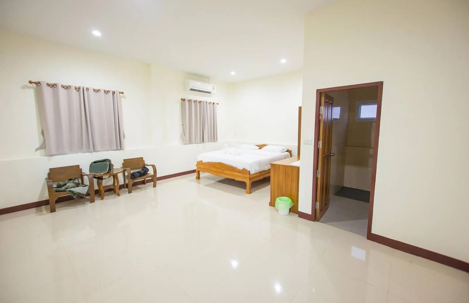 Bed in Mae Faek Villas