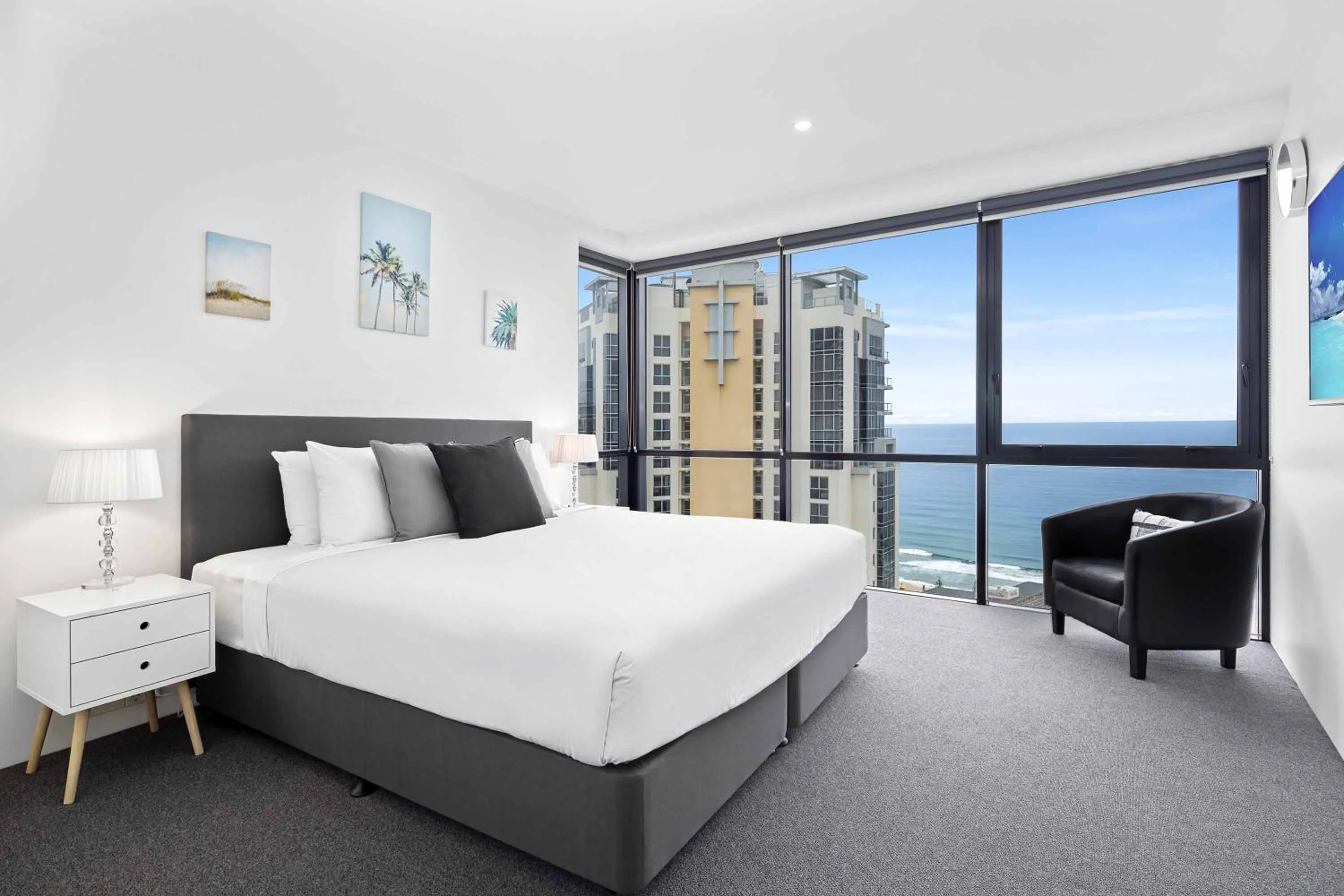 Bedroom, Bed in Holiday Holiday Circle On Cavill Apartments