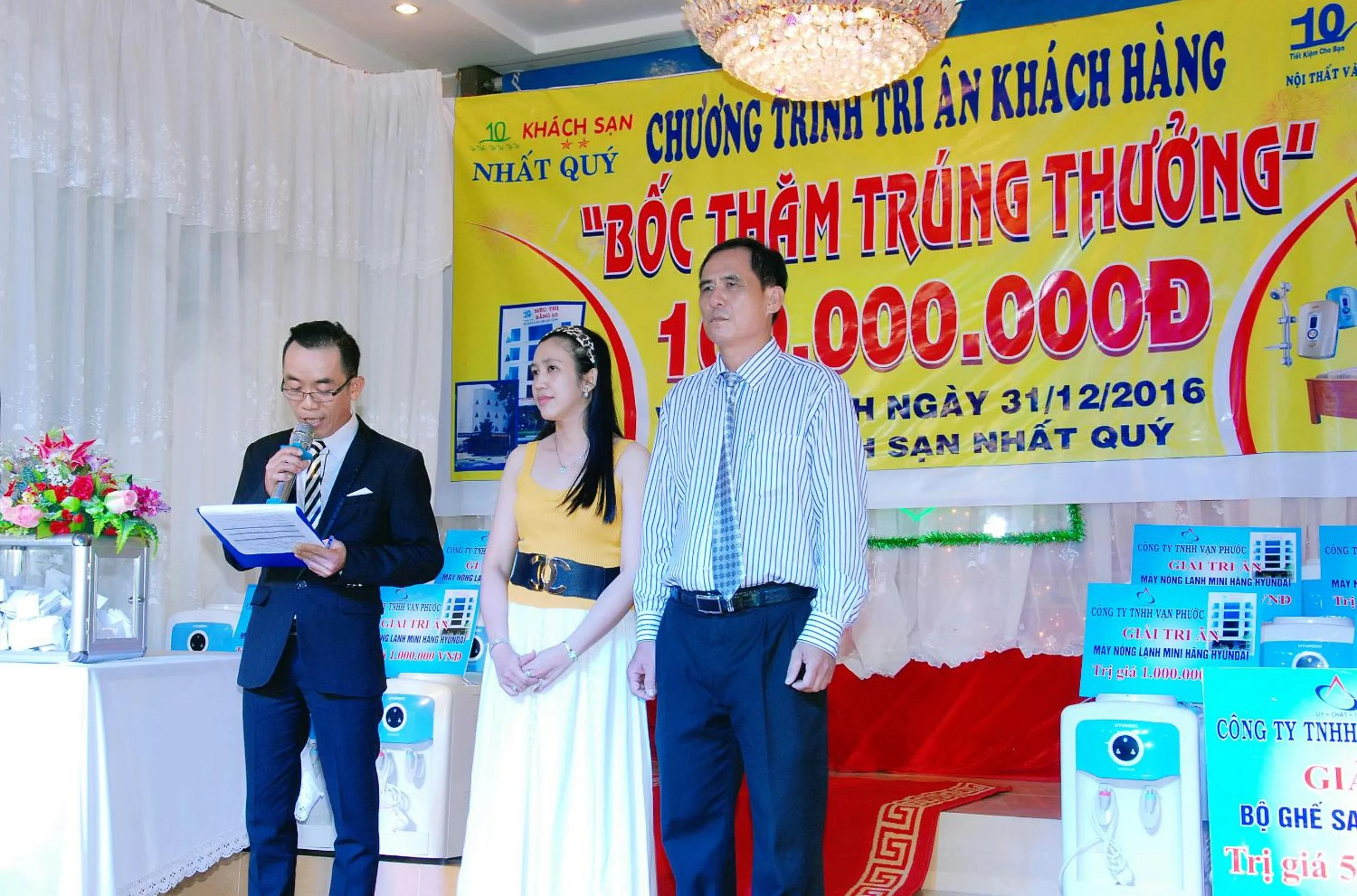 Staff in Nhat Quy Hotel