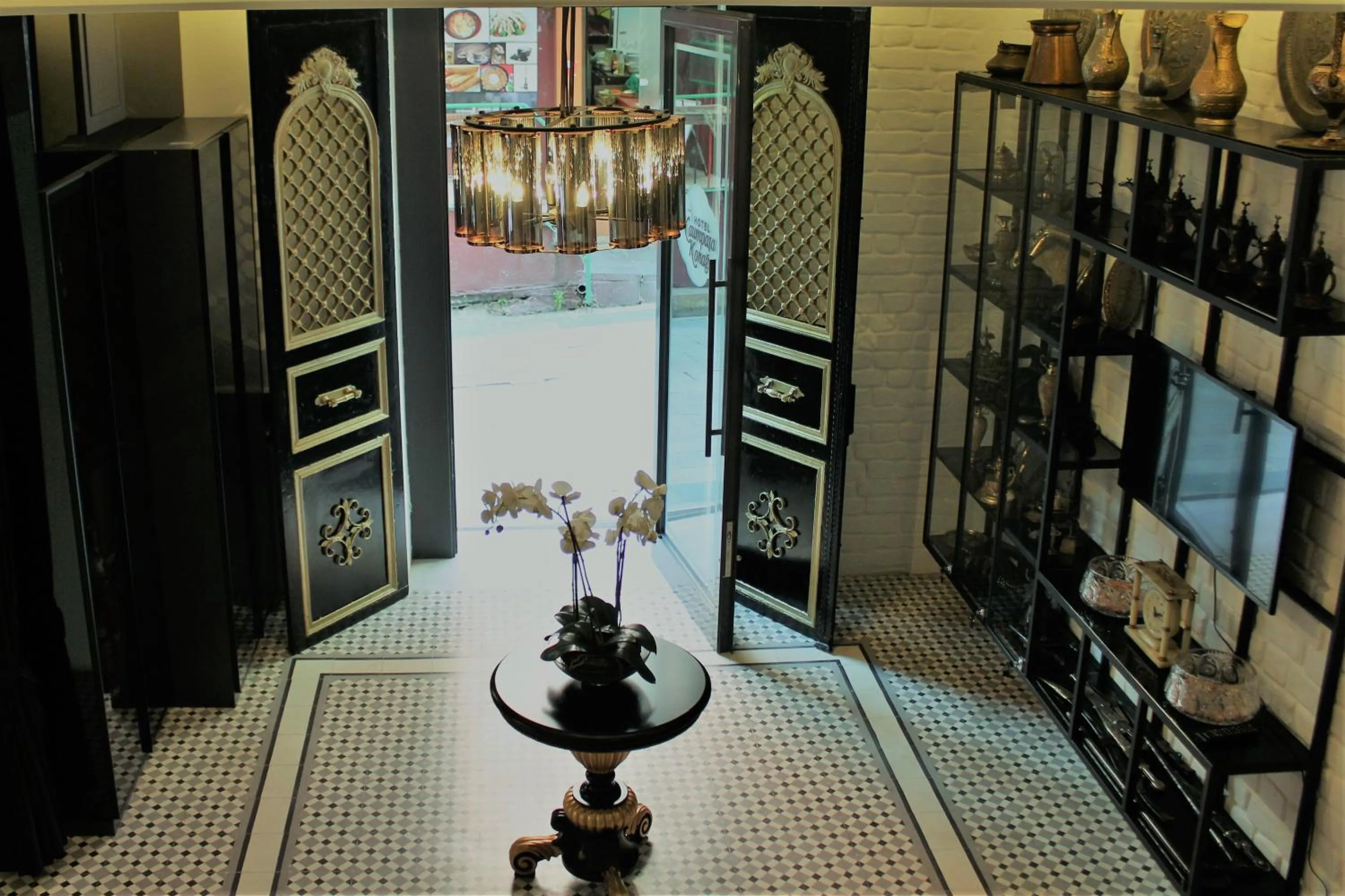 Lobby or reception in Hotel Naumpasa Konagi