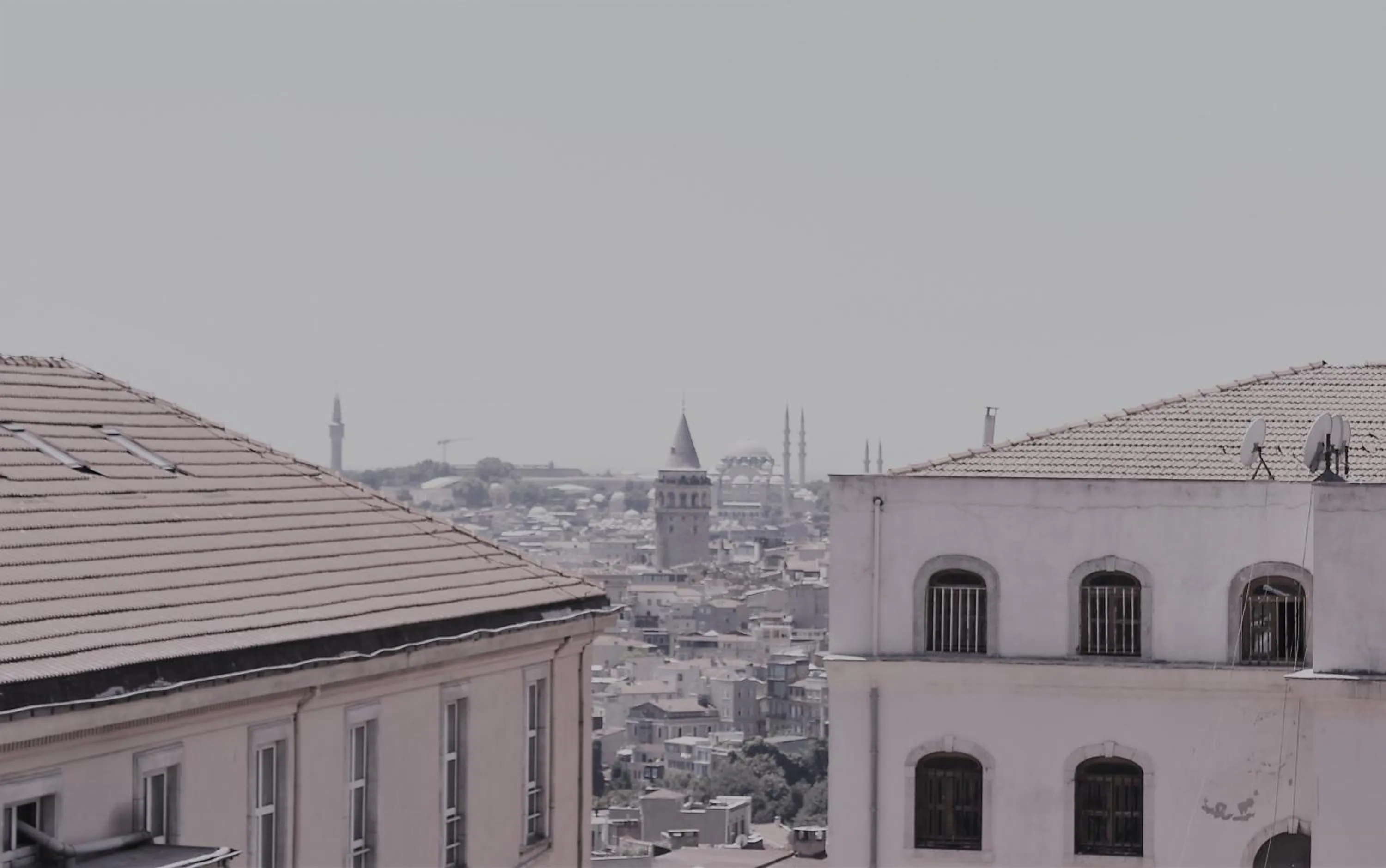 Landmark view in Hotel Naumpasa Konagi