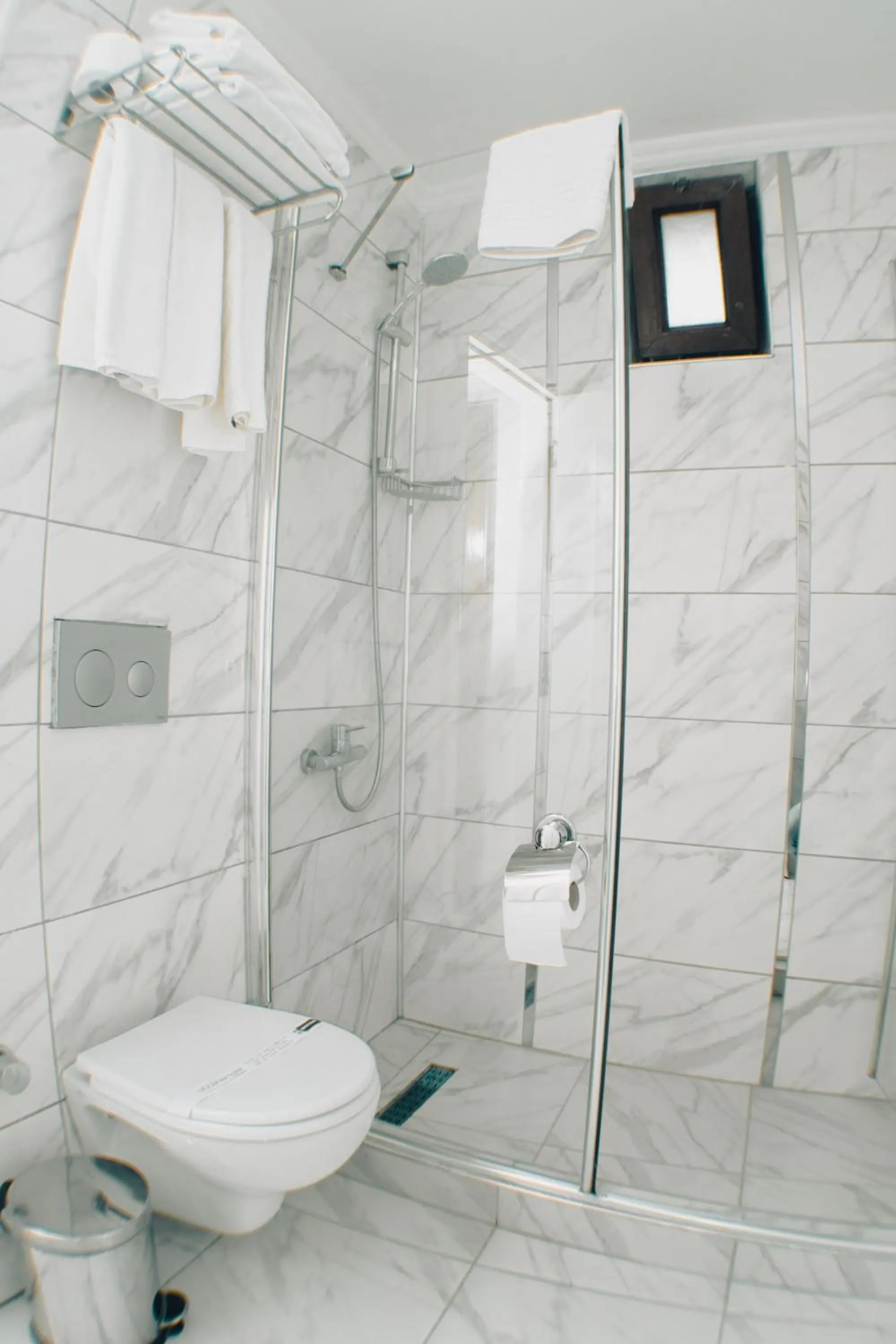 Toilet in City Center Hotel Taksim İstanbul