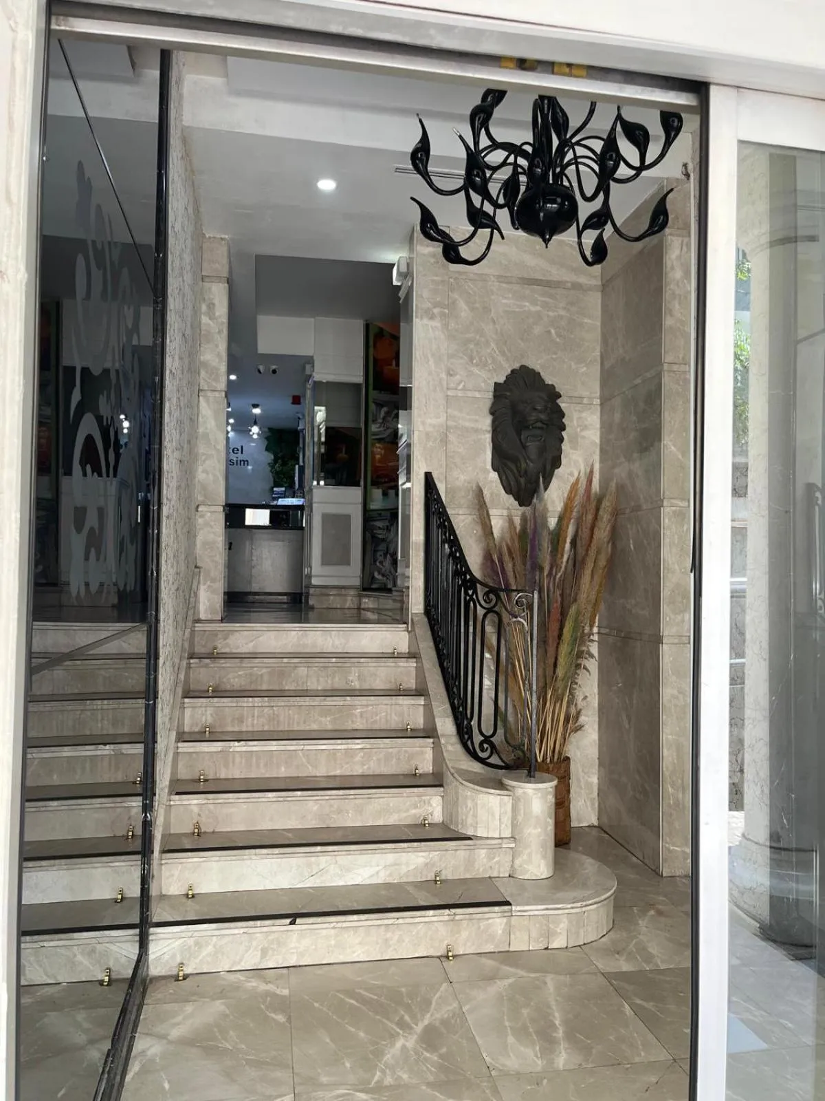 Facade/entrance in City Center Hotel Taksim İstanbul