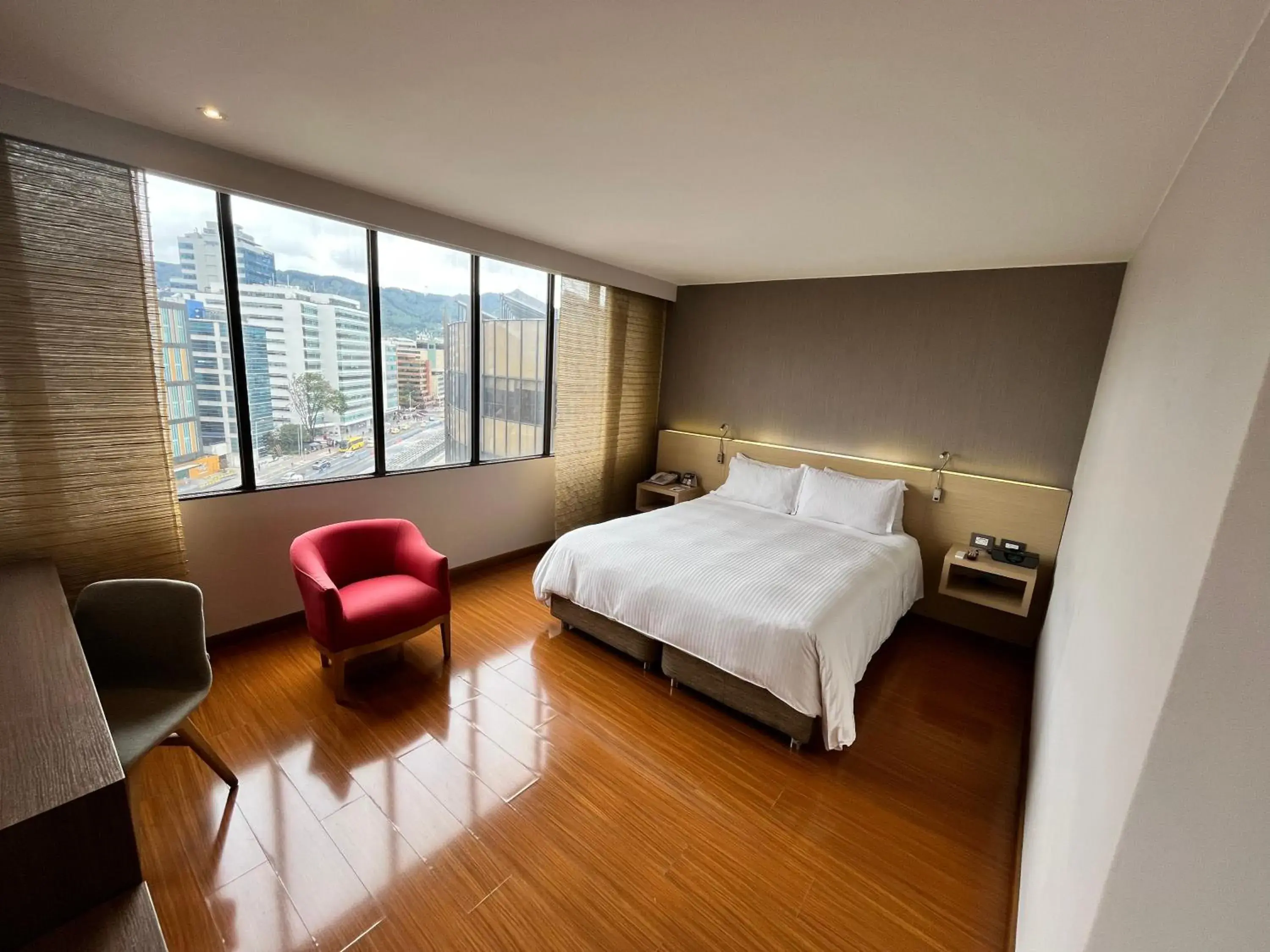 Bedroom, Bed in Cosmos 100 Hotel & Centro de Convenciones - Hoteles Cosmos Bedroom, Bed in Cosmos 100 Hotel & Centro de Convenciones - Hoteles Cosmos