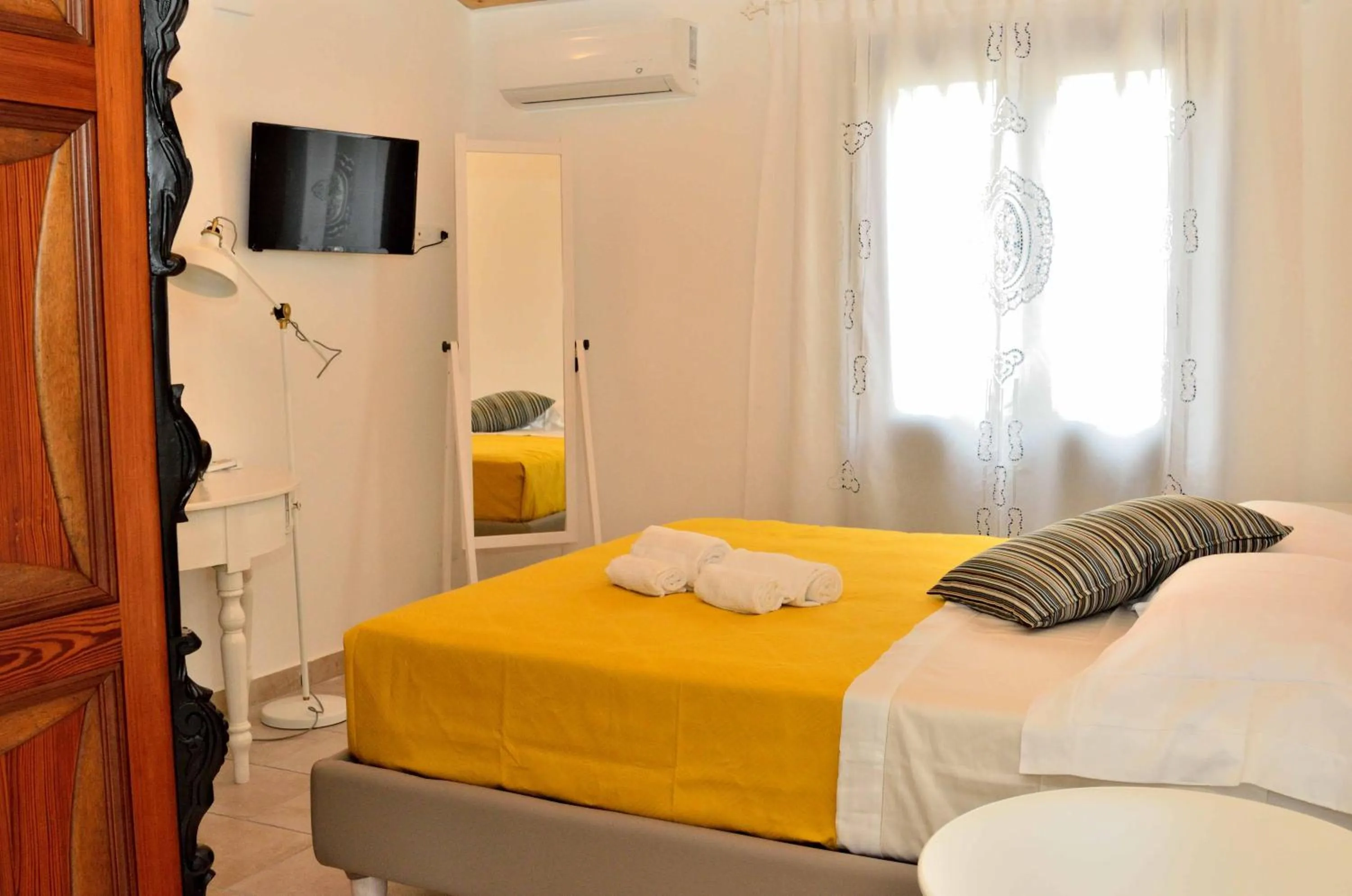 Other, Bed in B&B Nencioli