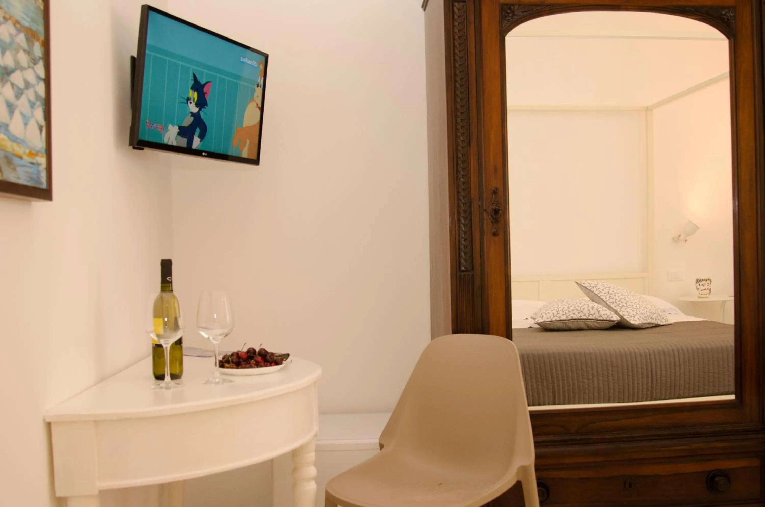 TV and multimedia, Bed in B&B Nencioli