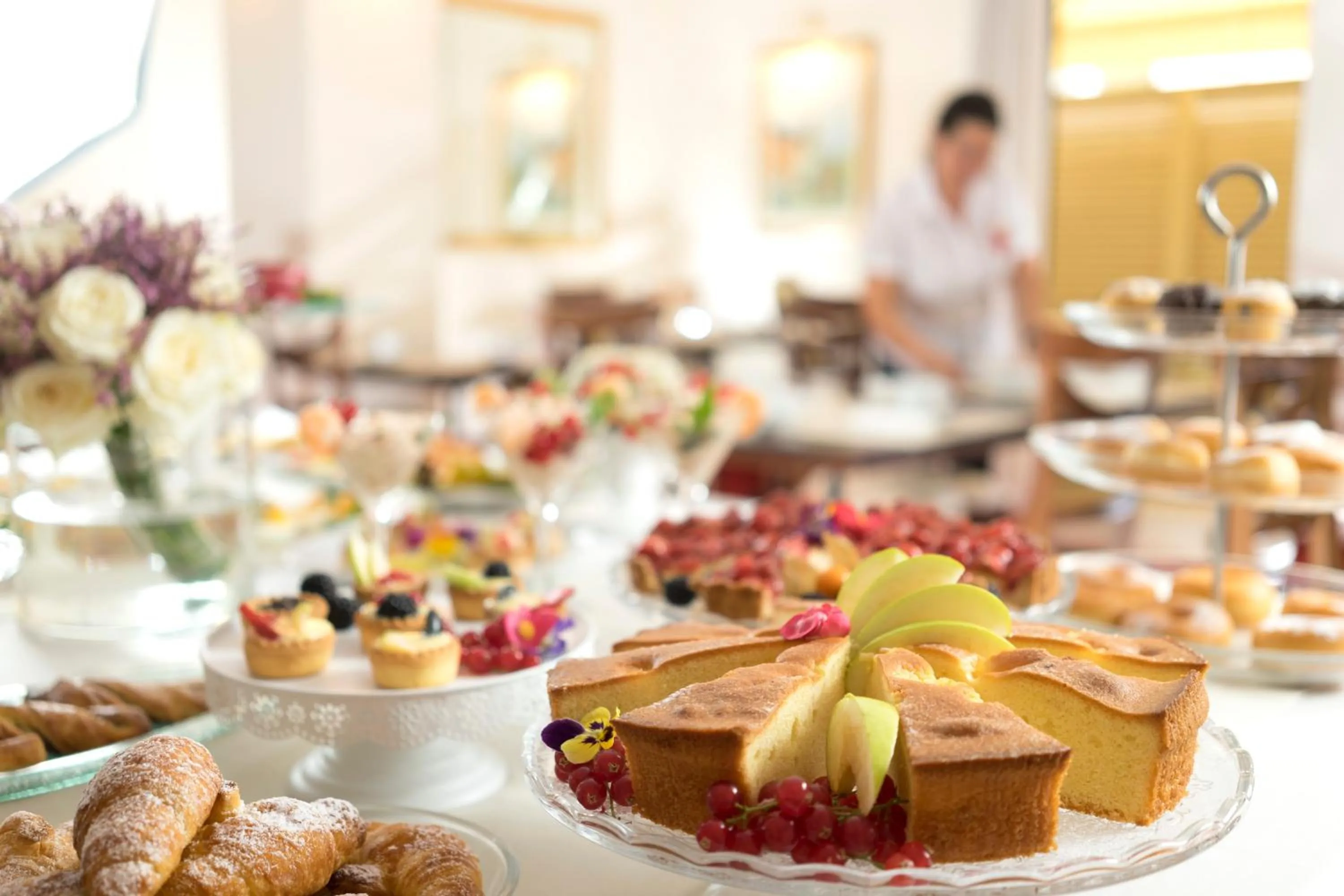 Food in Hotel Apollo