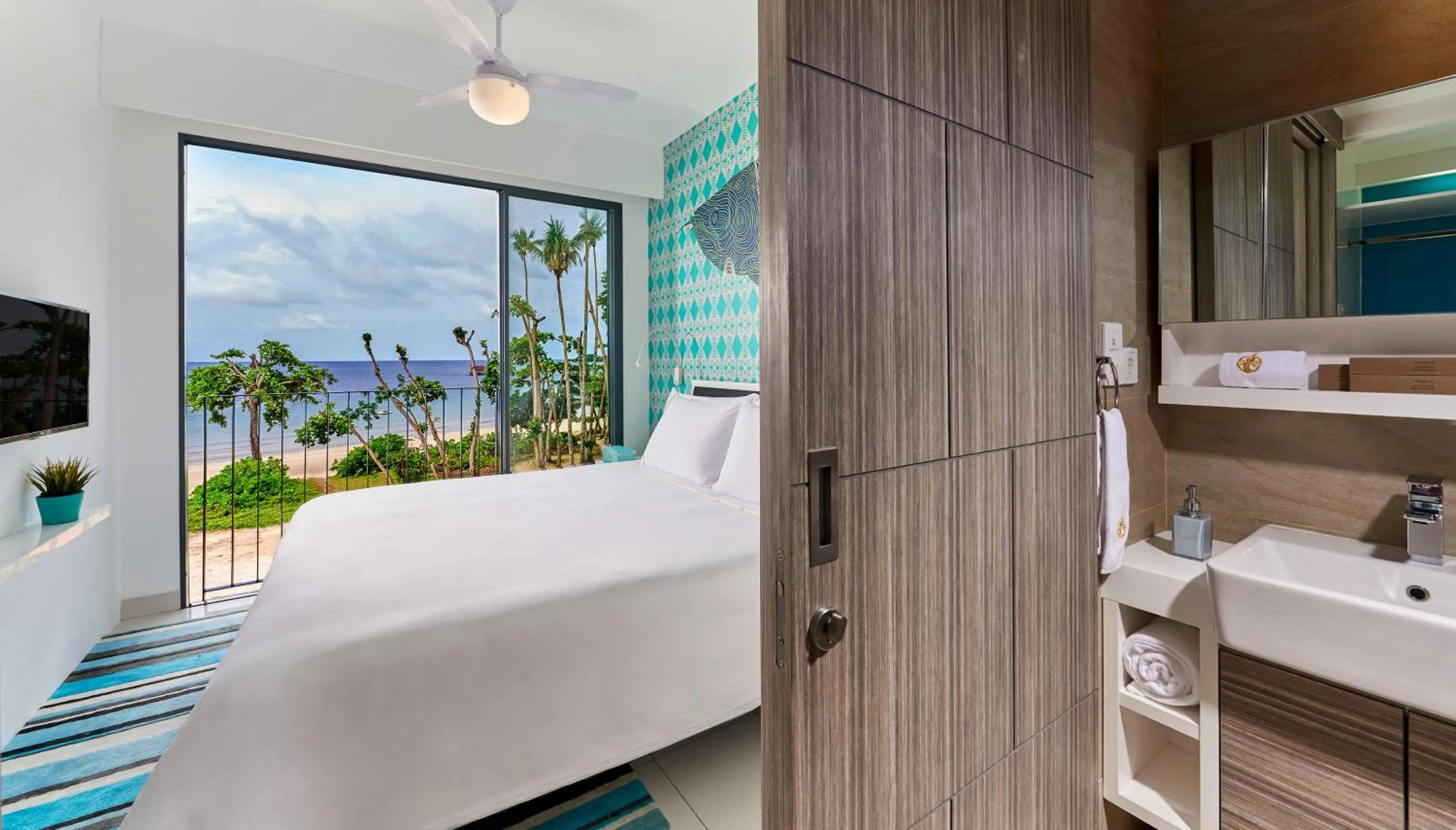 Bathroom, Bed in Cassia Bintan, part of Banyan Group
