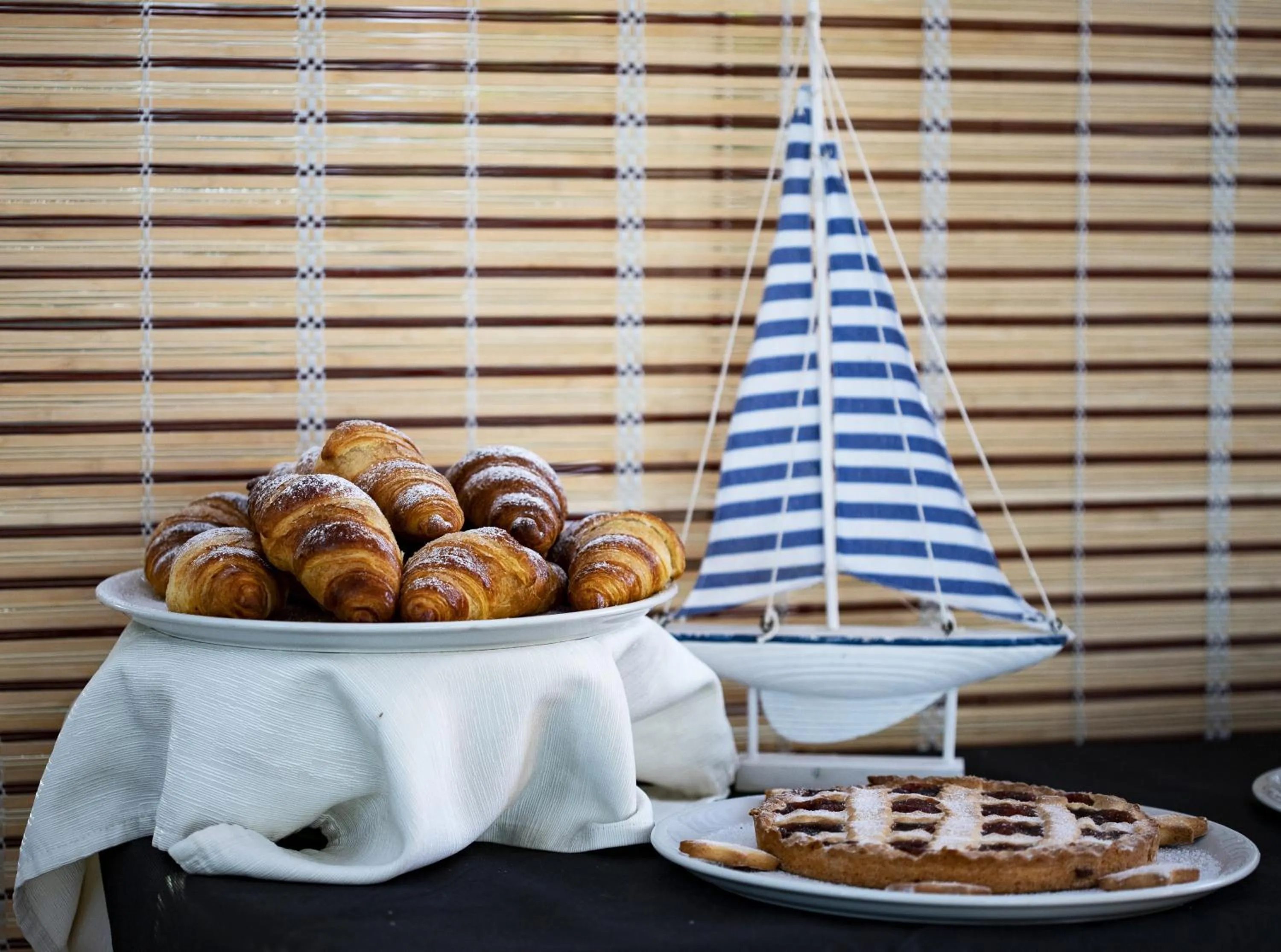 Food and drinks in Park Oasi Resort