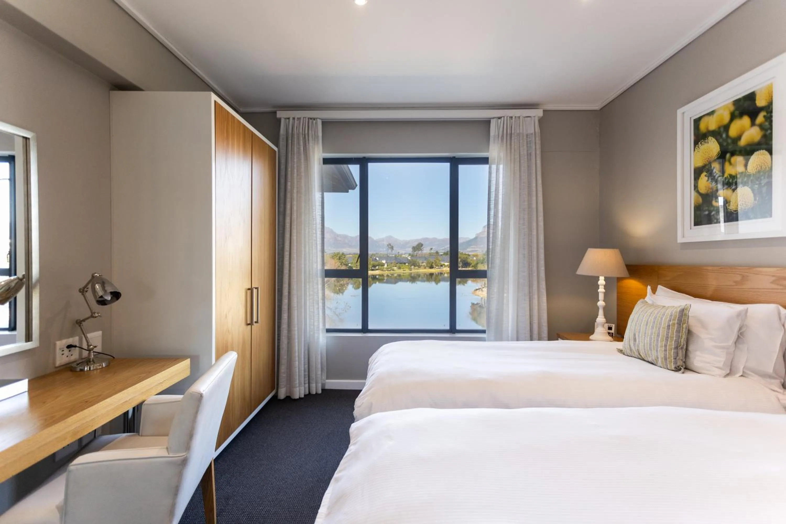 Bed in Pearl Valley Hotel