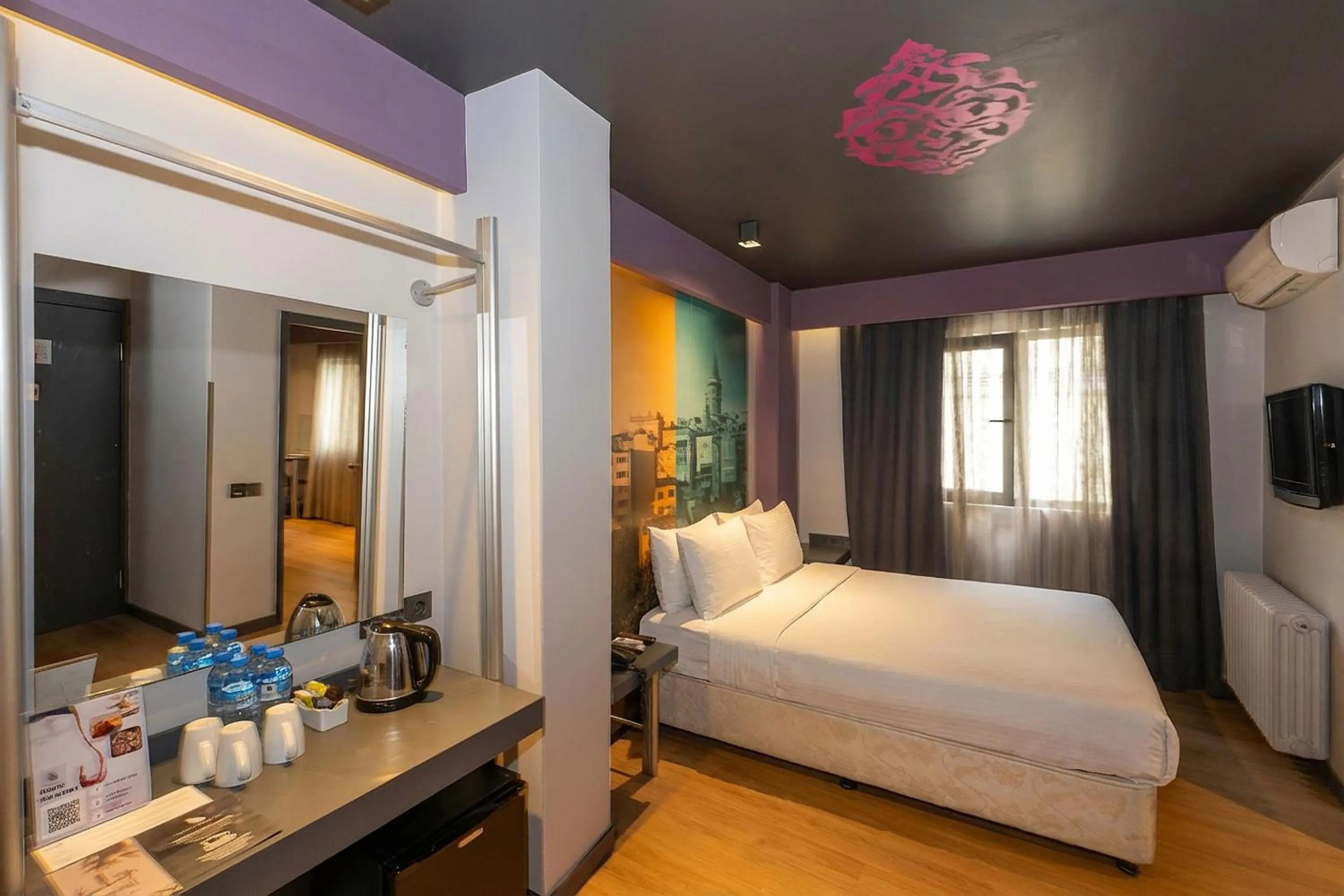 Photo of the whole room, Bed in Tulip City Hotel & Spa