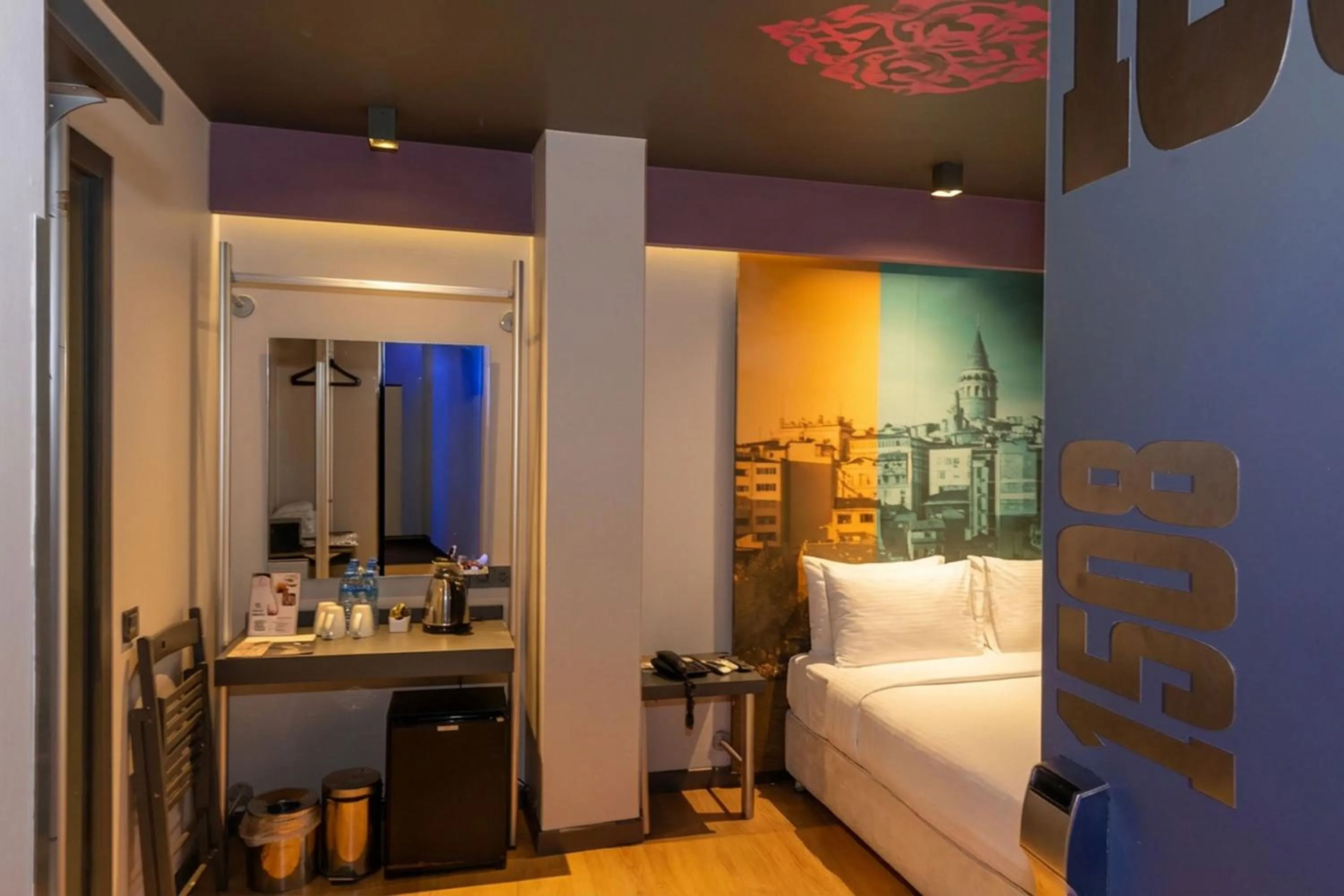 Photo of the whole room, Bed in Tulip City Hotel & Spa