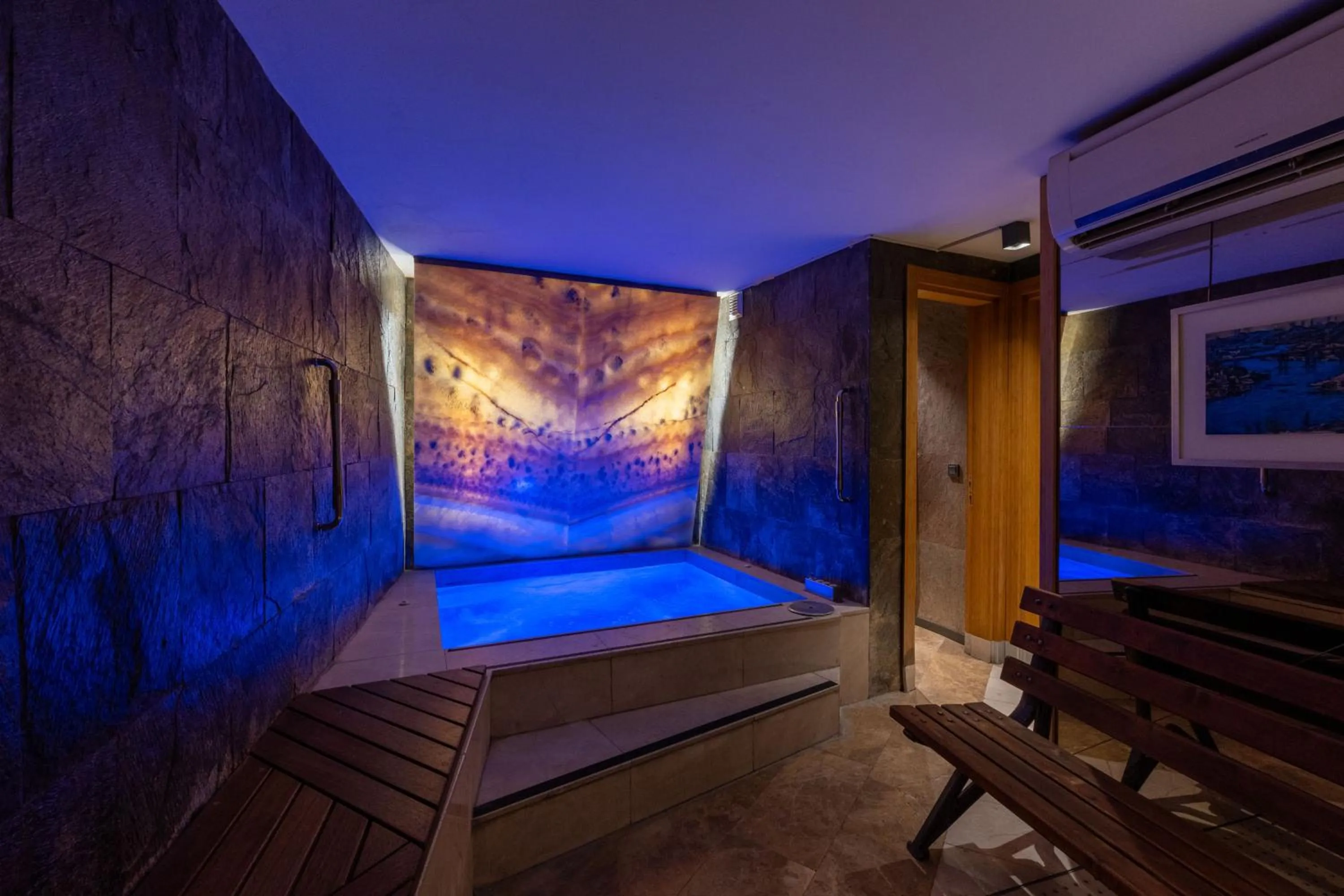 Spa and wellness centre/facilities in Tulip City Hotel & Spa