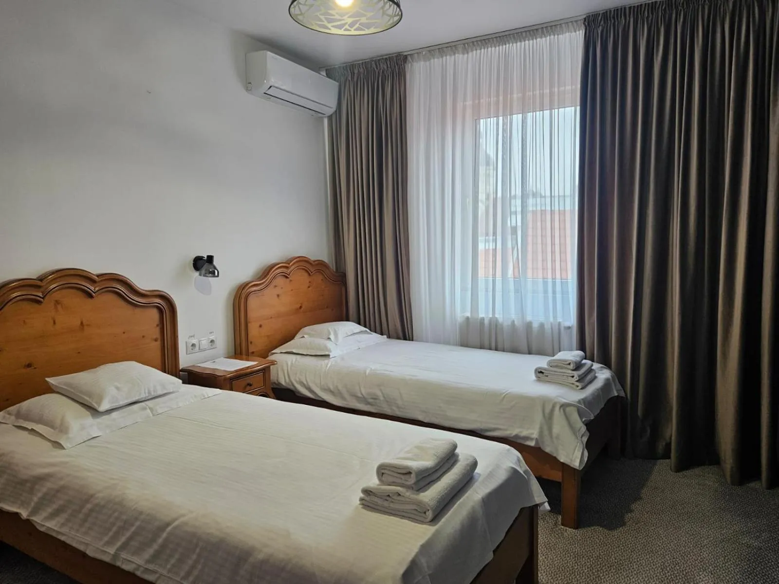 Bed in Meteor Central