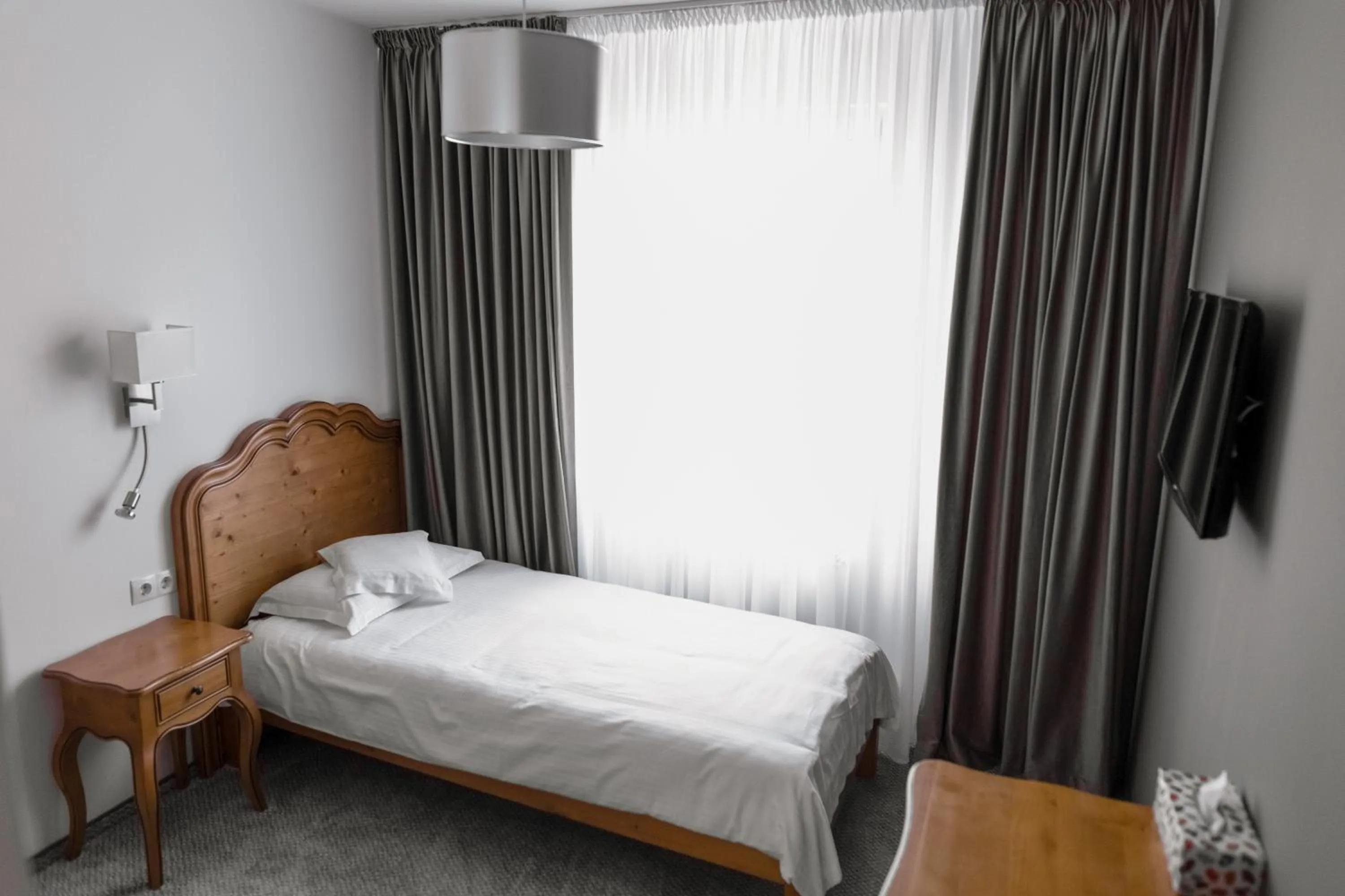 Bed in Meteor Central