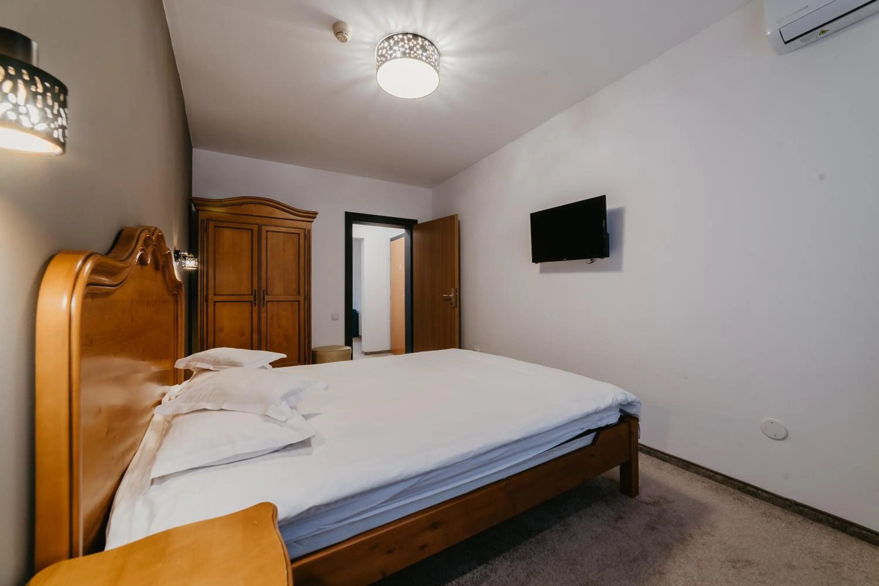 Bed in Meteor Central