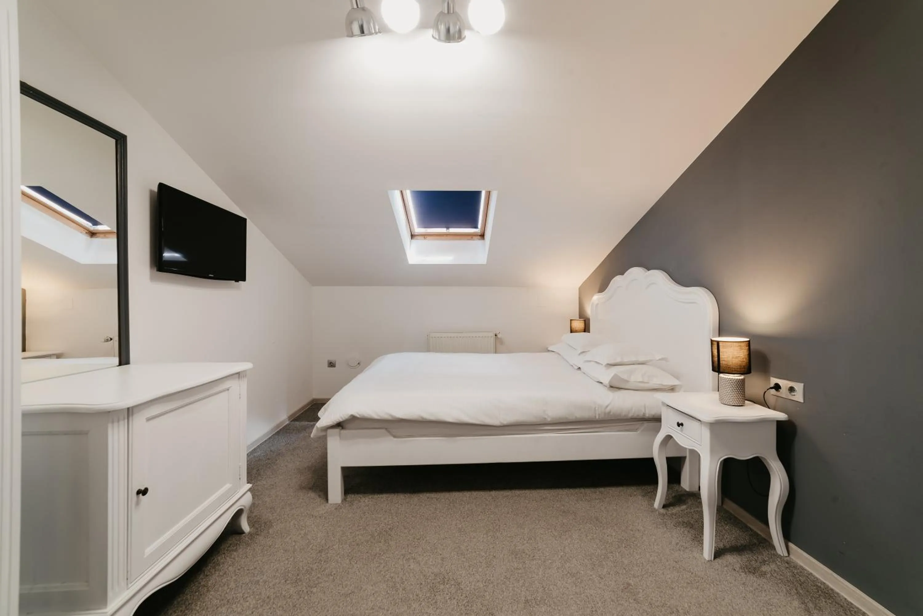 Bed in Meteor Central