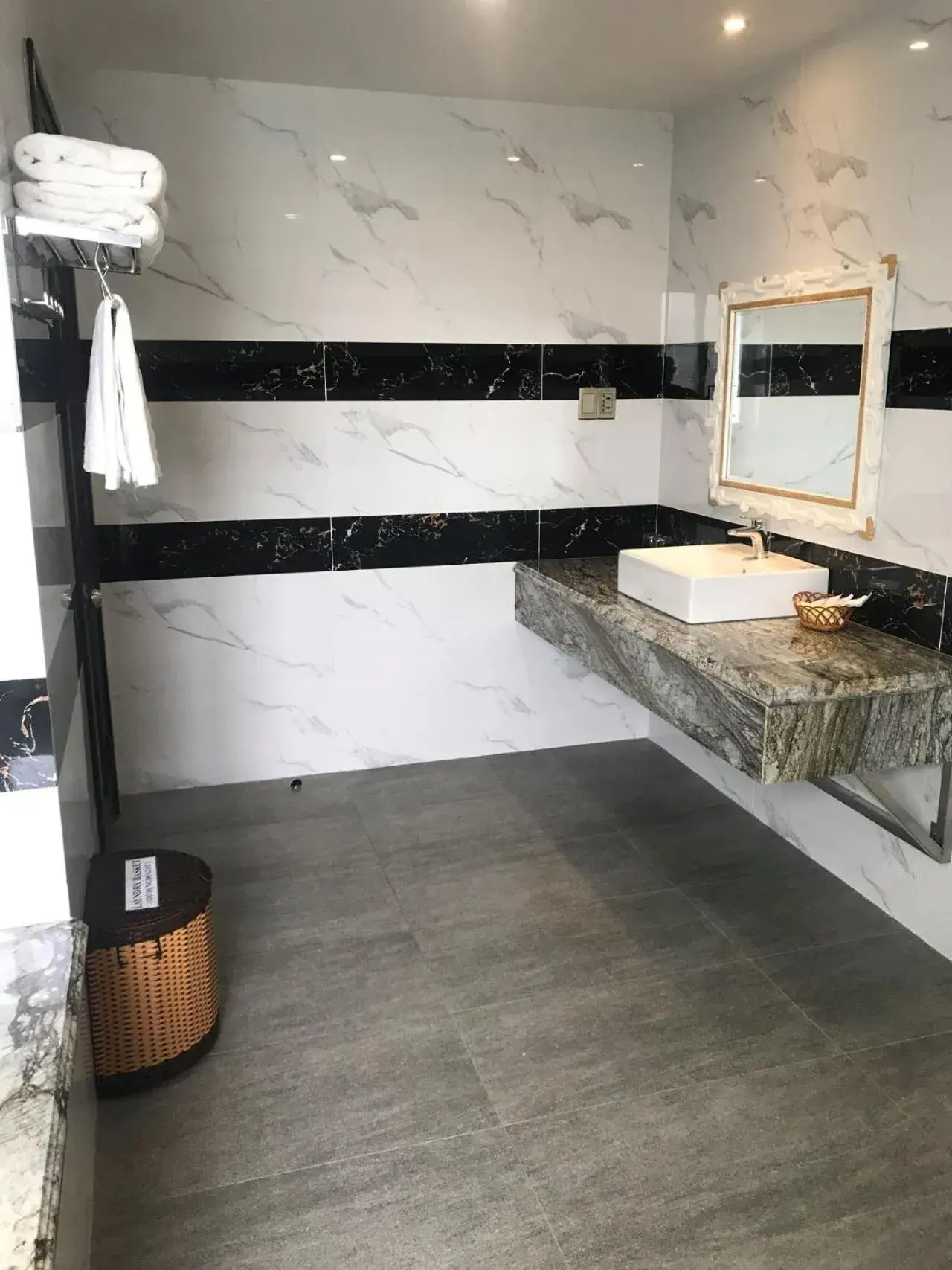 THANH TAI HOTEl 1 THANH TAI HOTEl 1