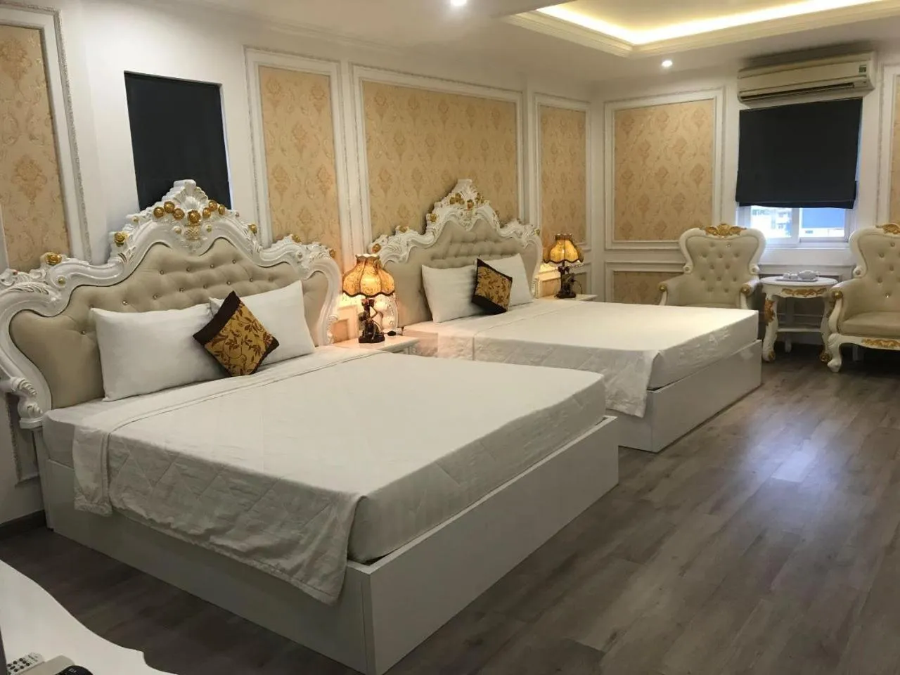 Bed in THANH TAI HOTEl 1
