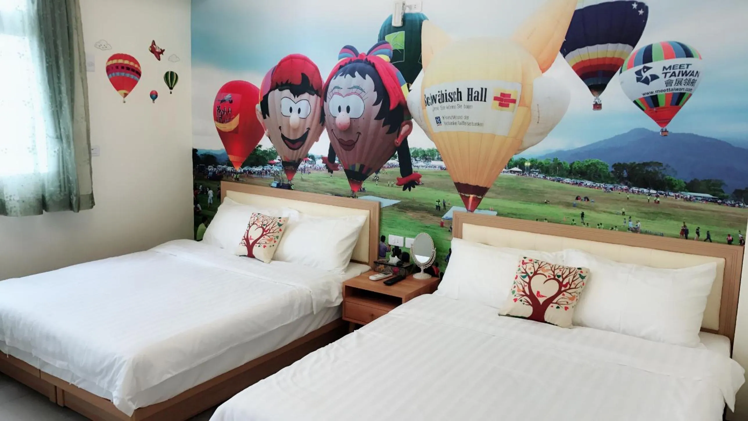Quadruple Room with Private Bathroom in Cozy Life