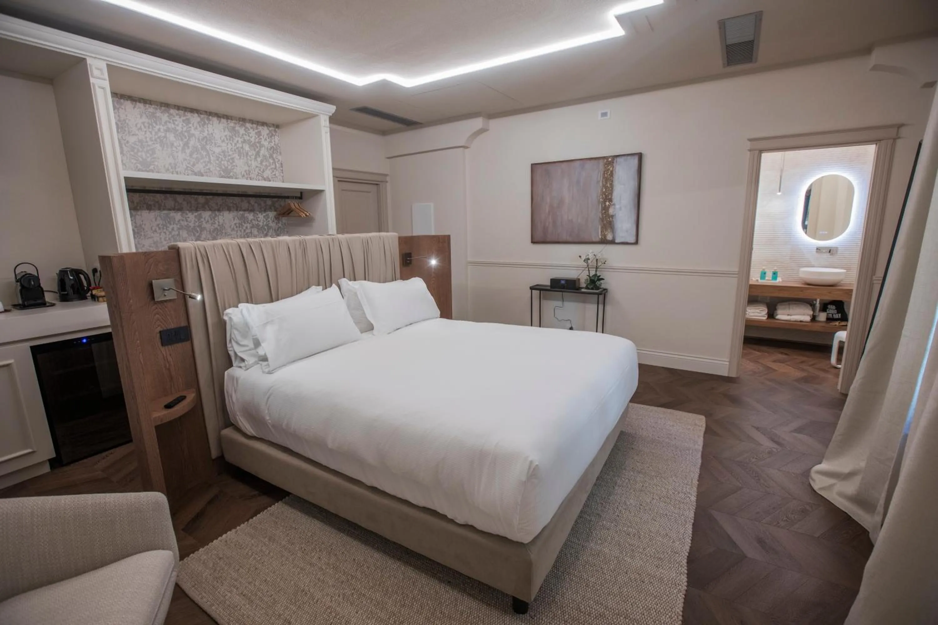 Bed in Palazzo Carletti