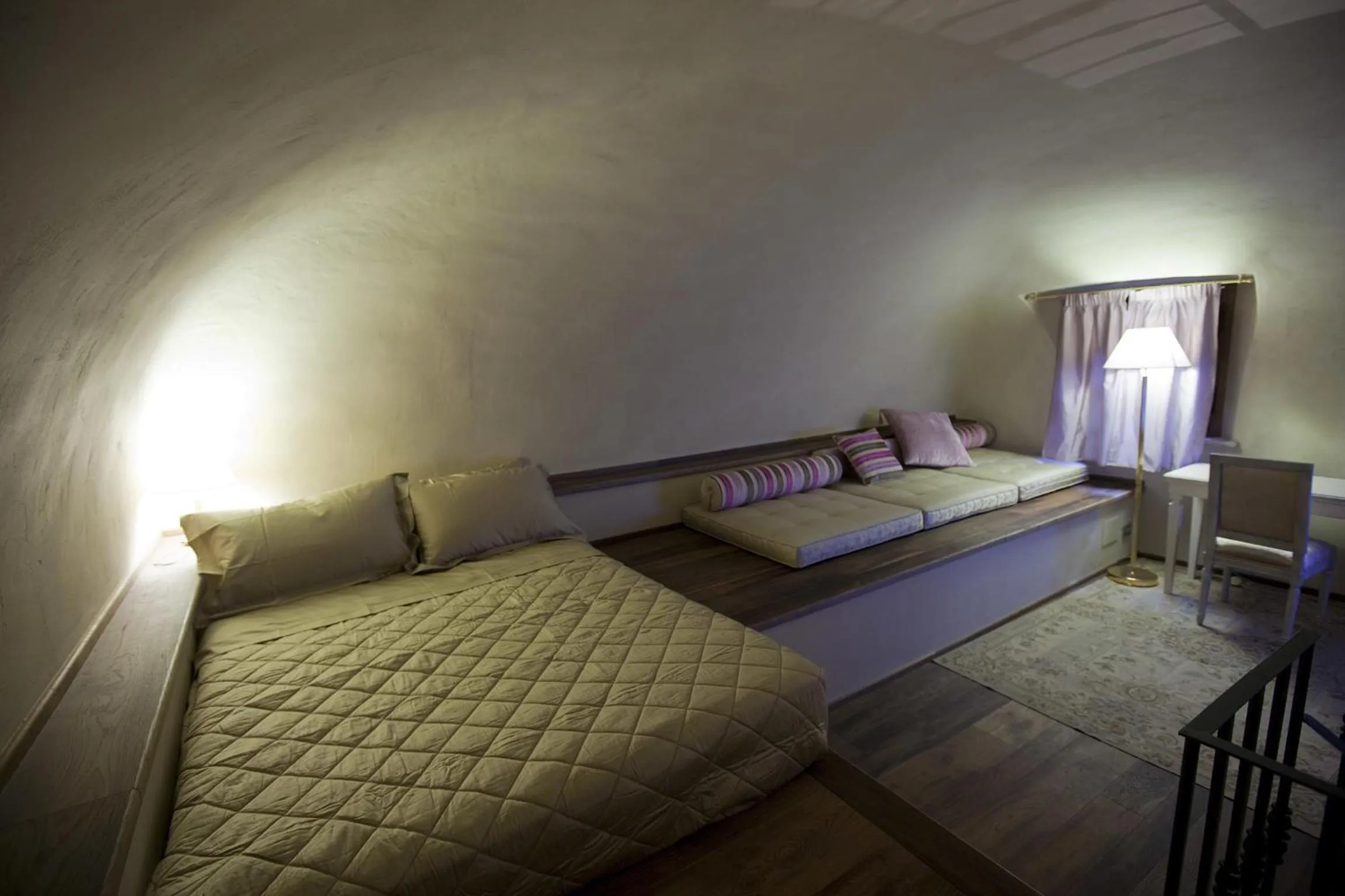 Bed in Palazzo Carletti