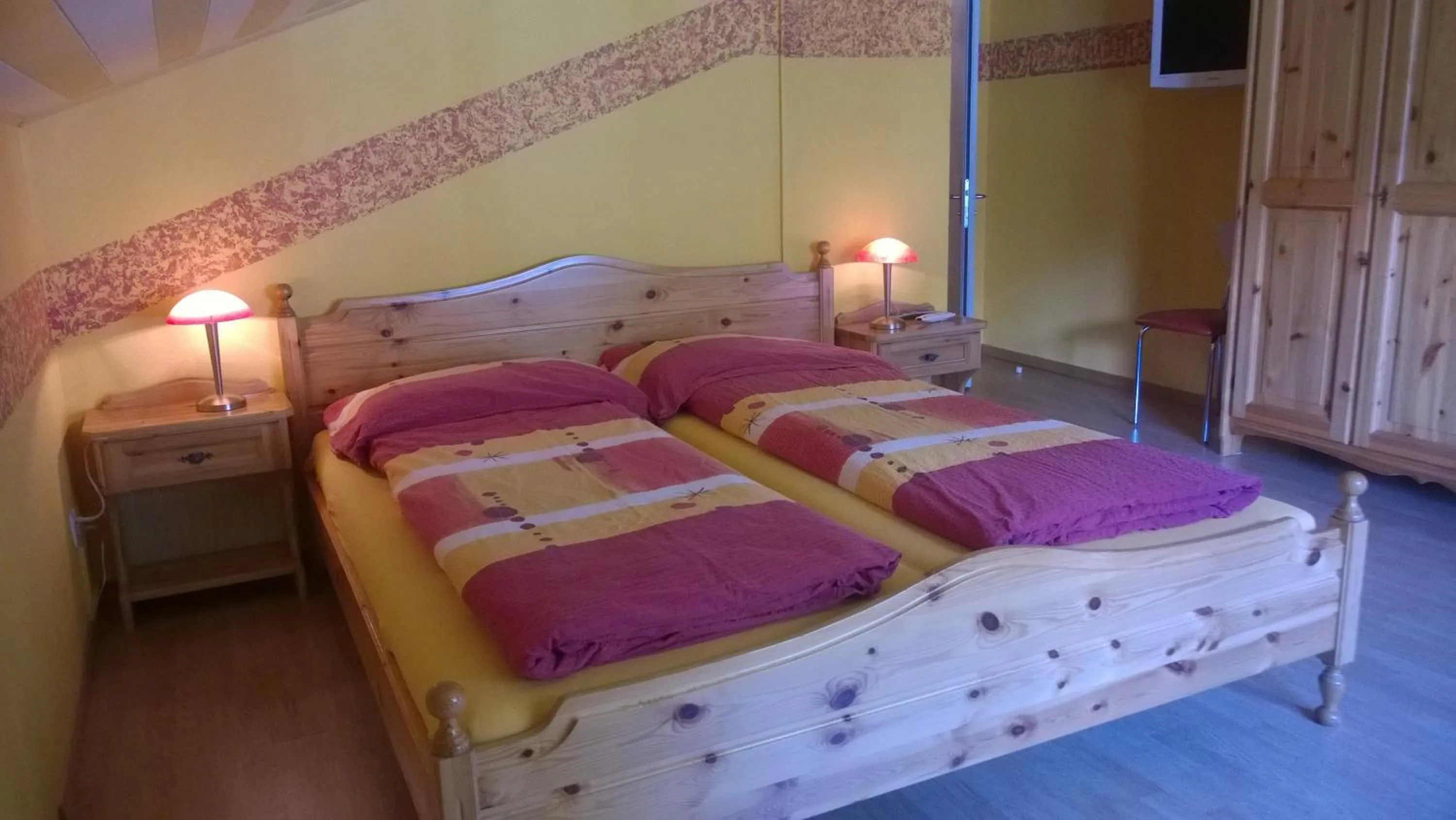 Decorative detail, Bed in Hotel Klein Matterhorn