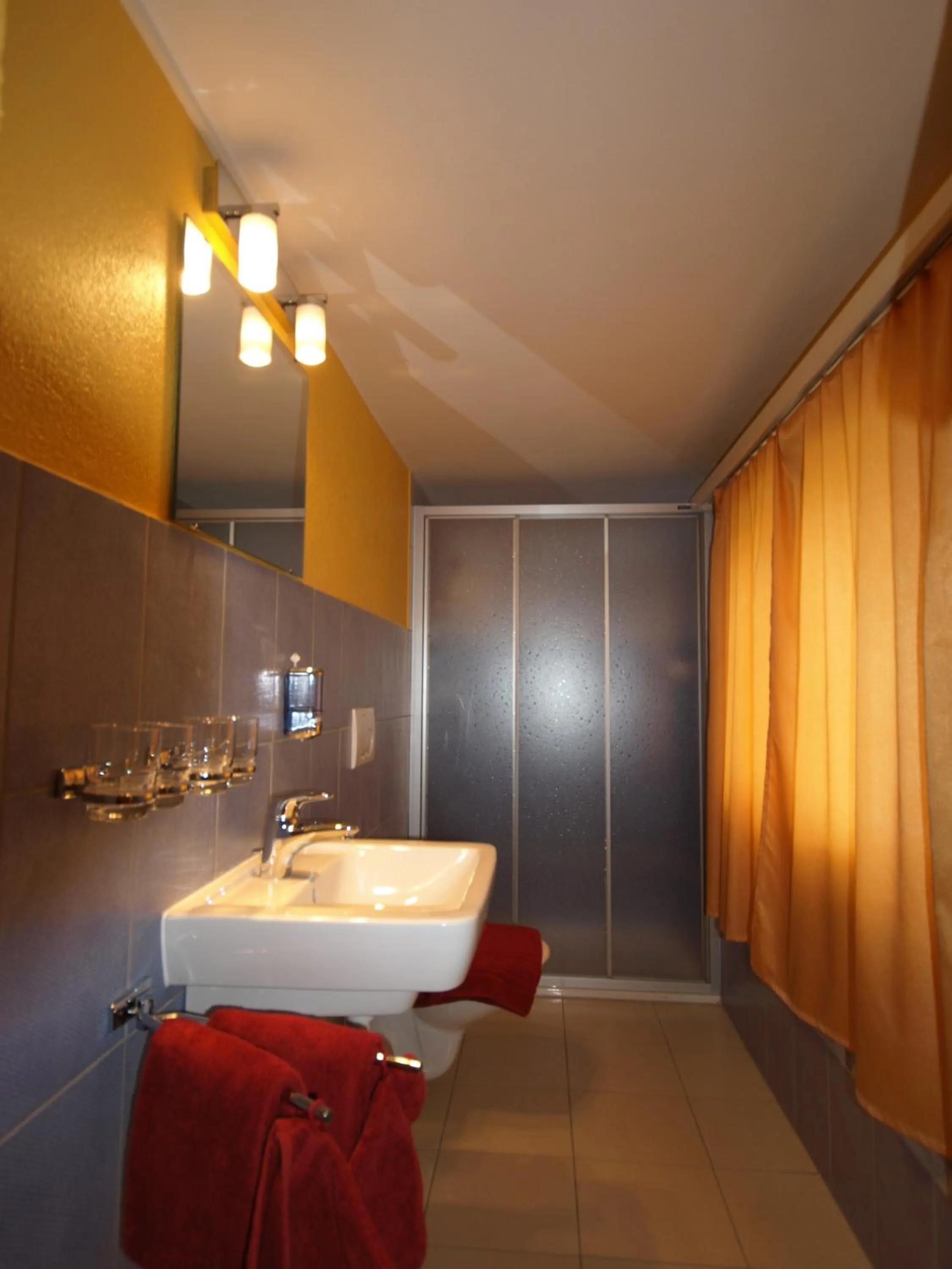 Bathroom in Hotel Klein Matterhorn