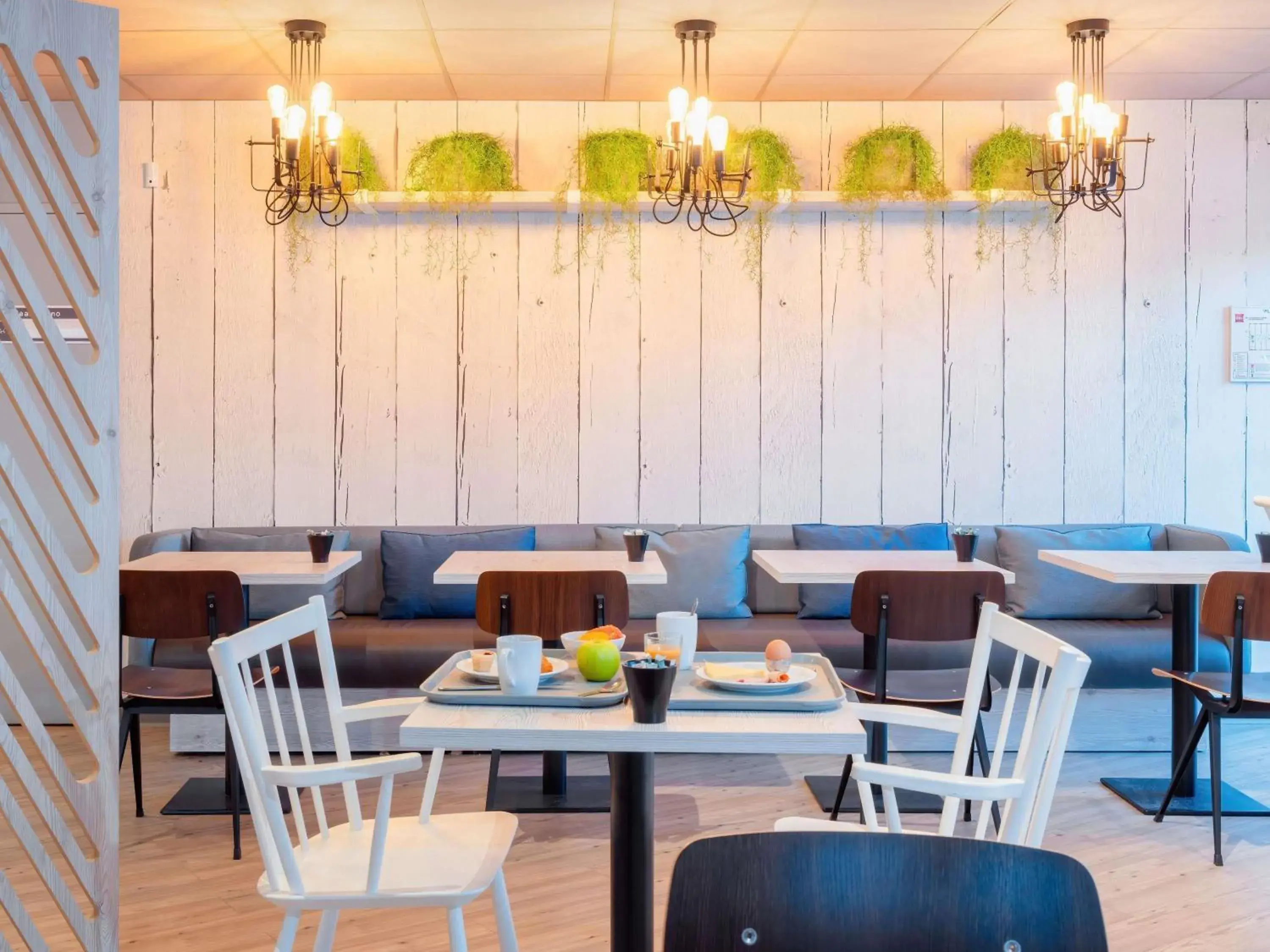 Breakfast in ibis Manosque Cadarache Breakfast in ibis Manosque Cadarache