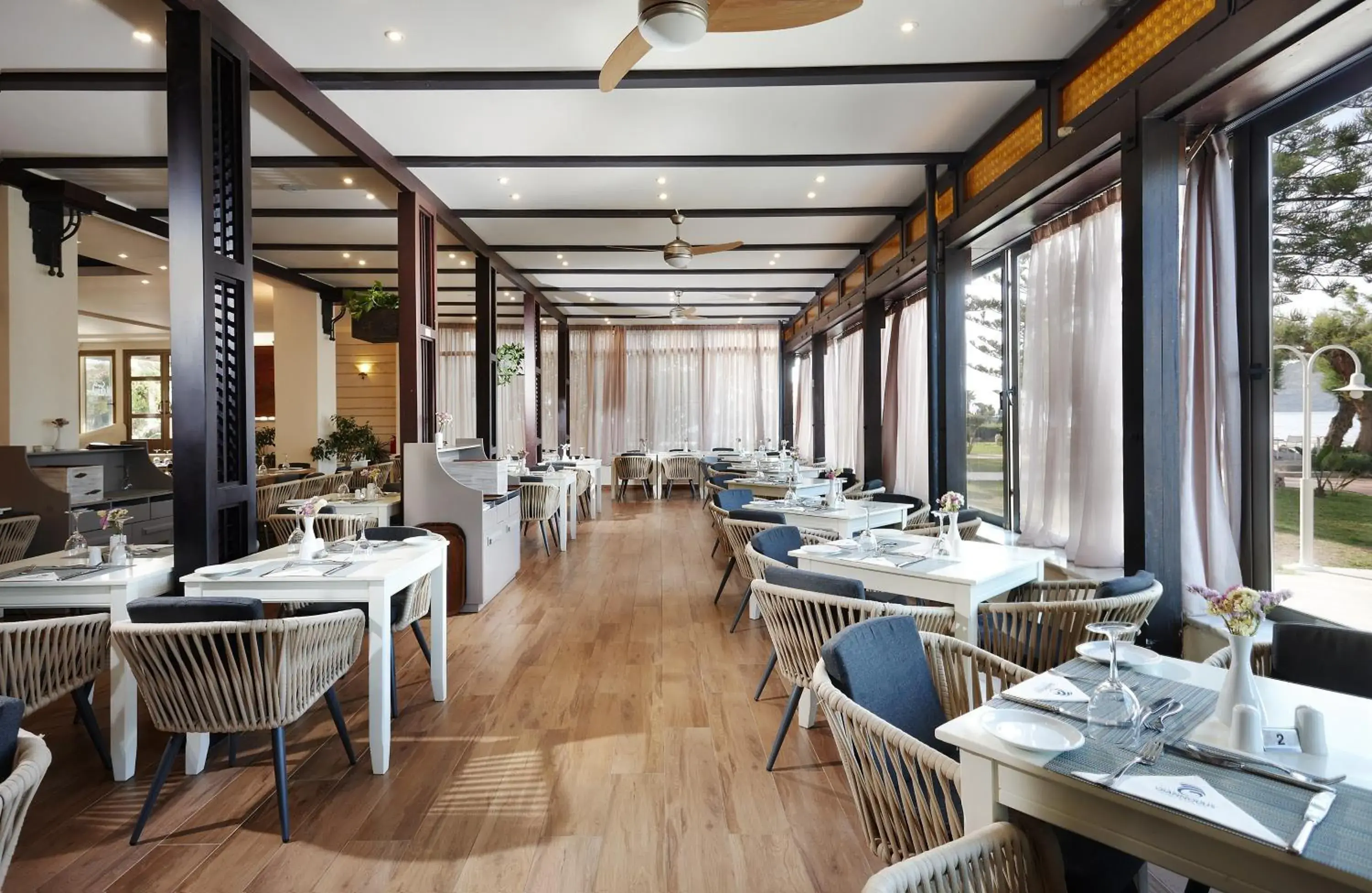 Restaurant/places to eat in Giannoulis – Santa Marina Beach Hotel Restaurant/places to eat in Giannoulis – Santa Marina Beach Hotel