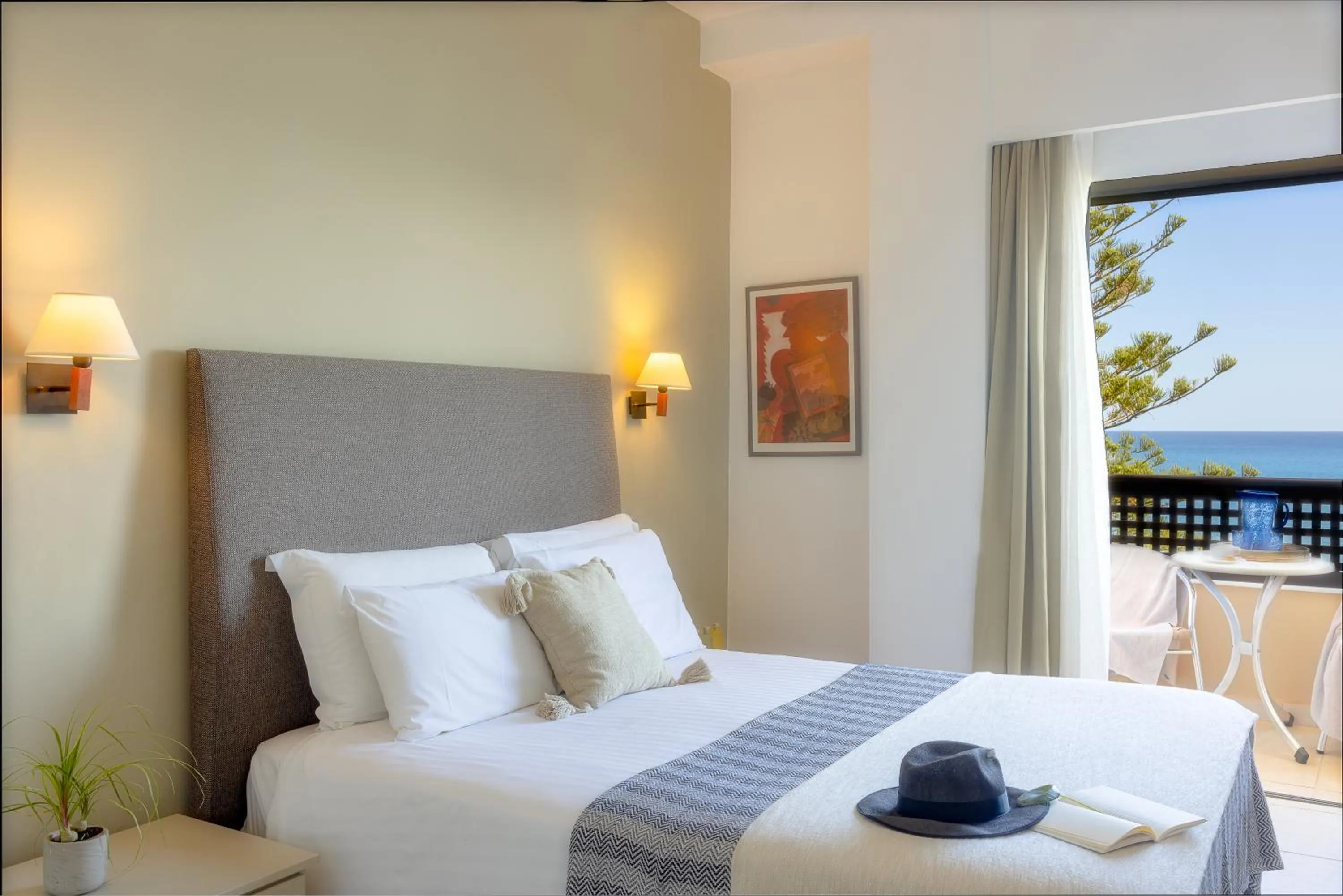 Bed in Giannoulis – Santa Marina Beach Hotel