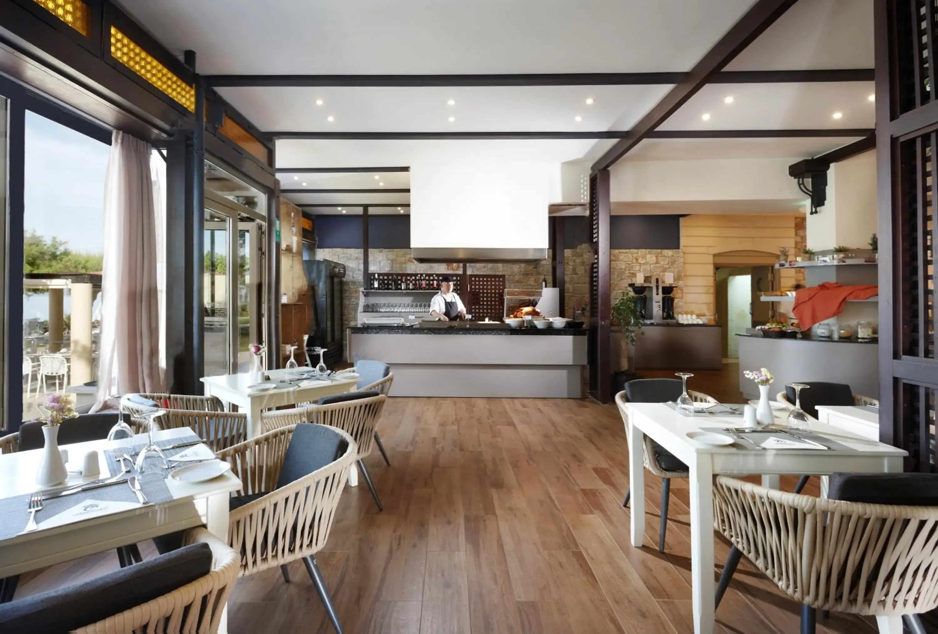 Restaurant/places to eat in Giannoulis – Santa Marina Beach Hotel Restaurant/places to eat in Giannoulis – Santa Marina Beach Hotel