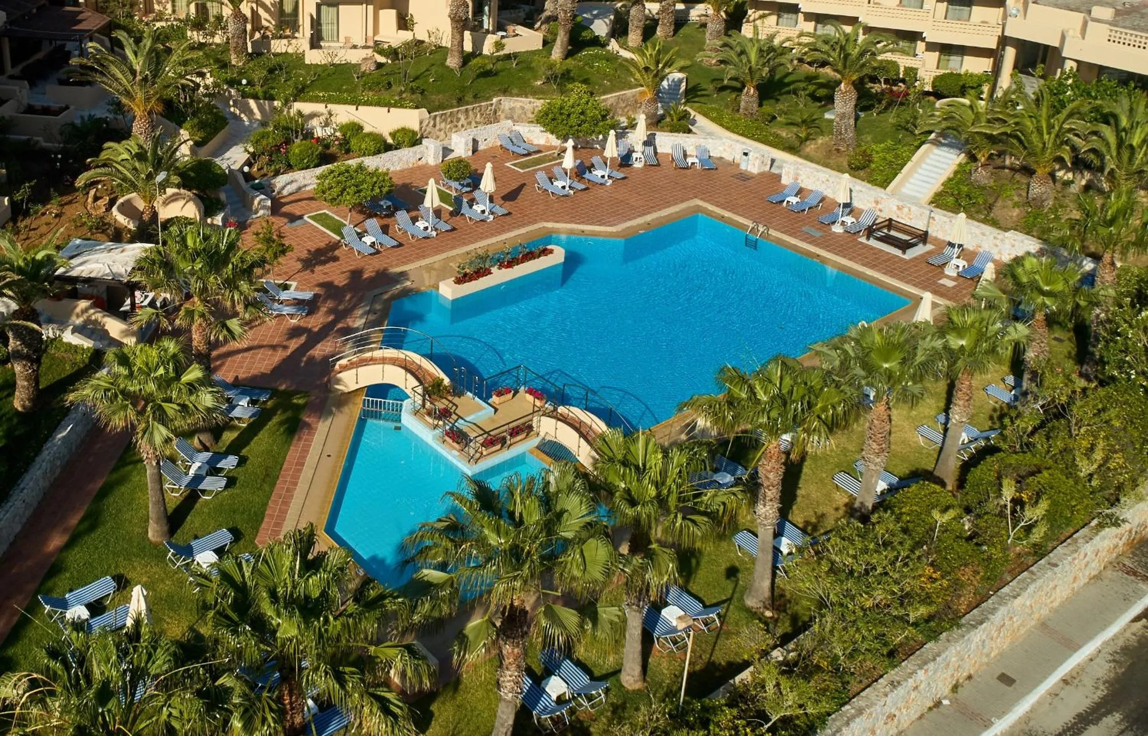 Property building in Giannoulis – Santa Marina Beach Hotel