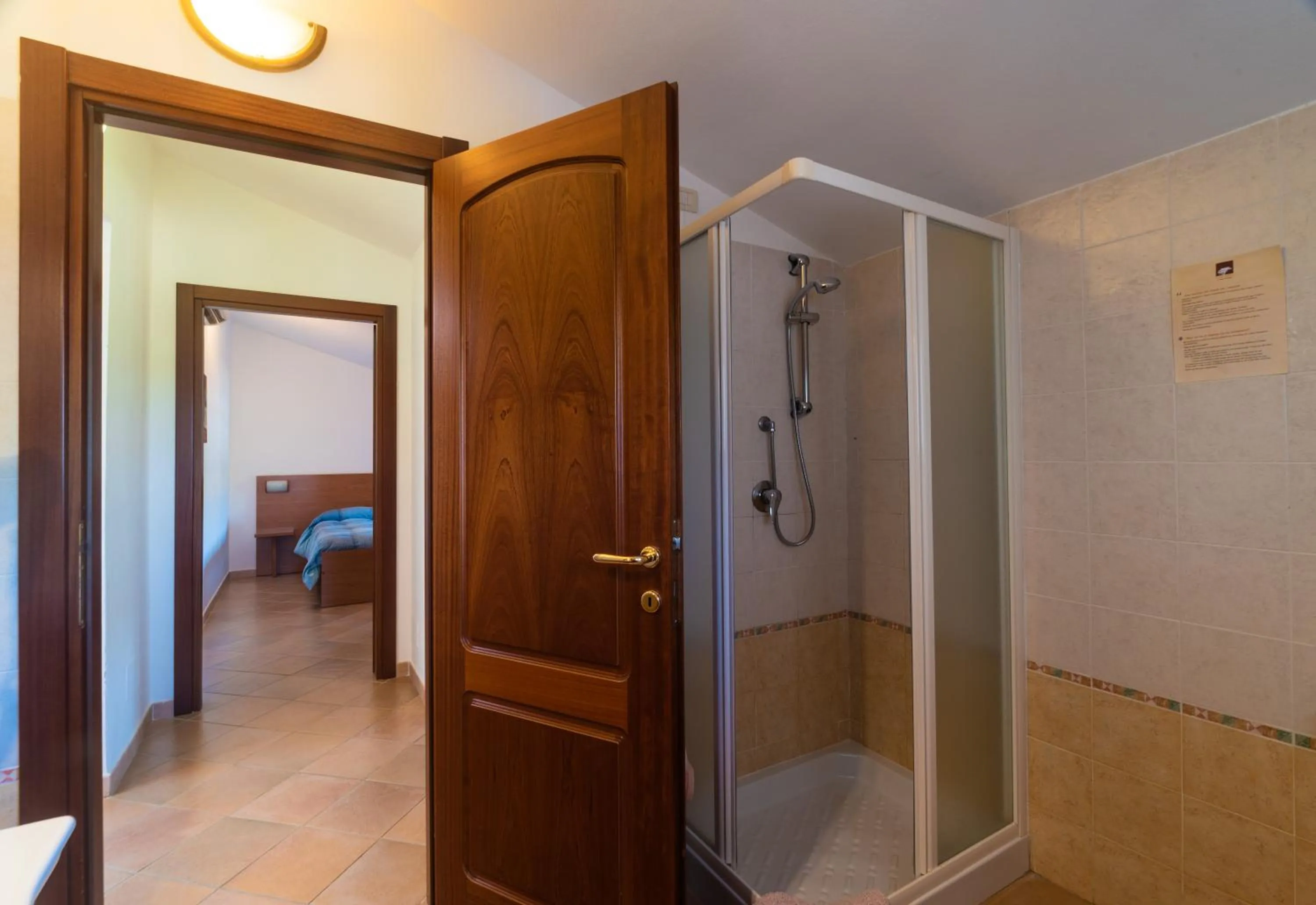 Shower in Bonsai B&B Alghero