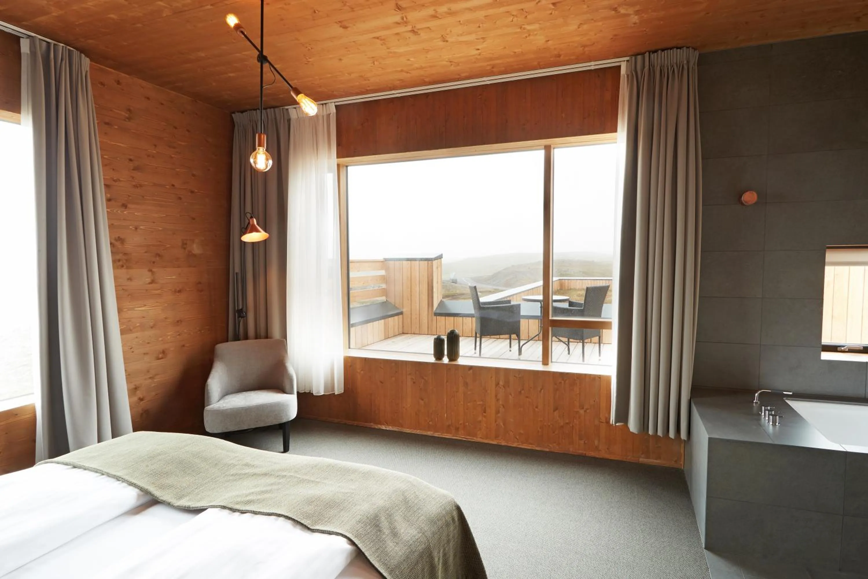 Bedroom, Bed in Fosshotel Mývatn