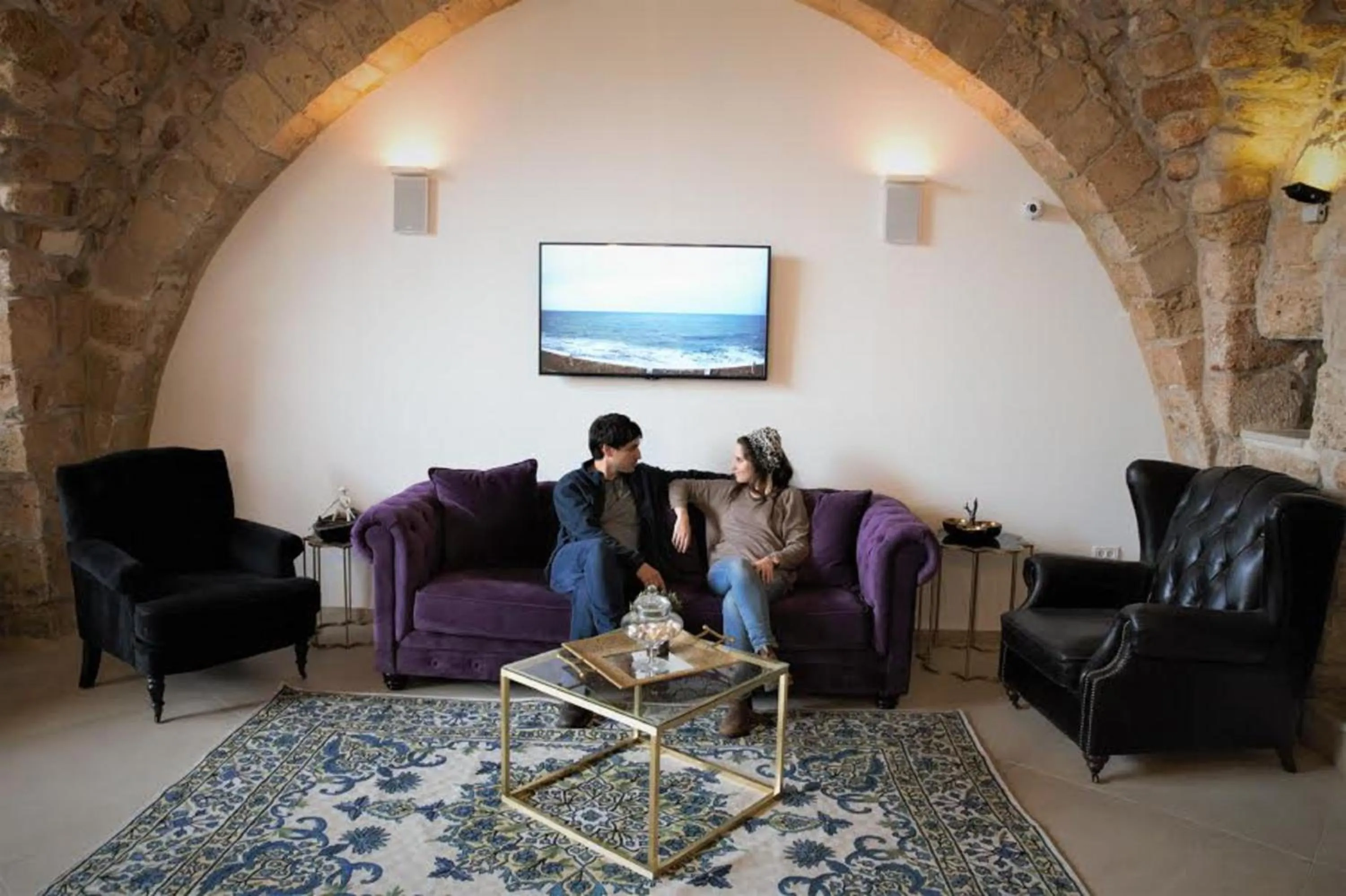 Communal lounge/ TV room in Akotika boutique