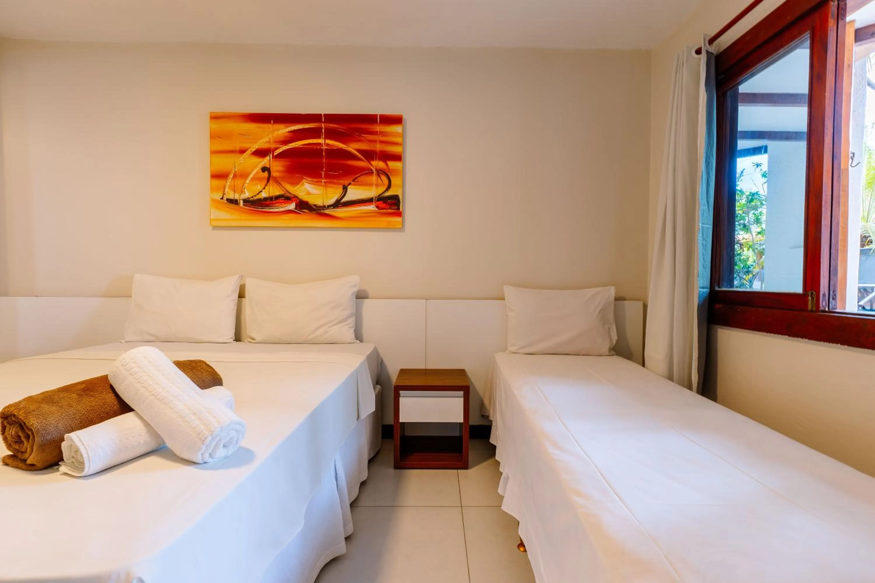 Bedroom, Bed in Hotel Flamingo Beach by HC