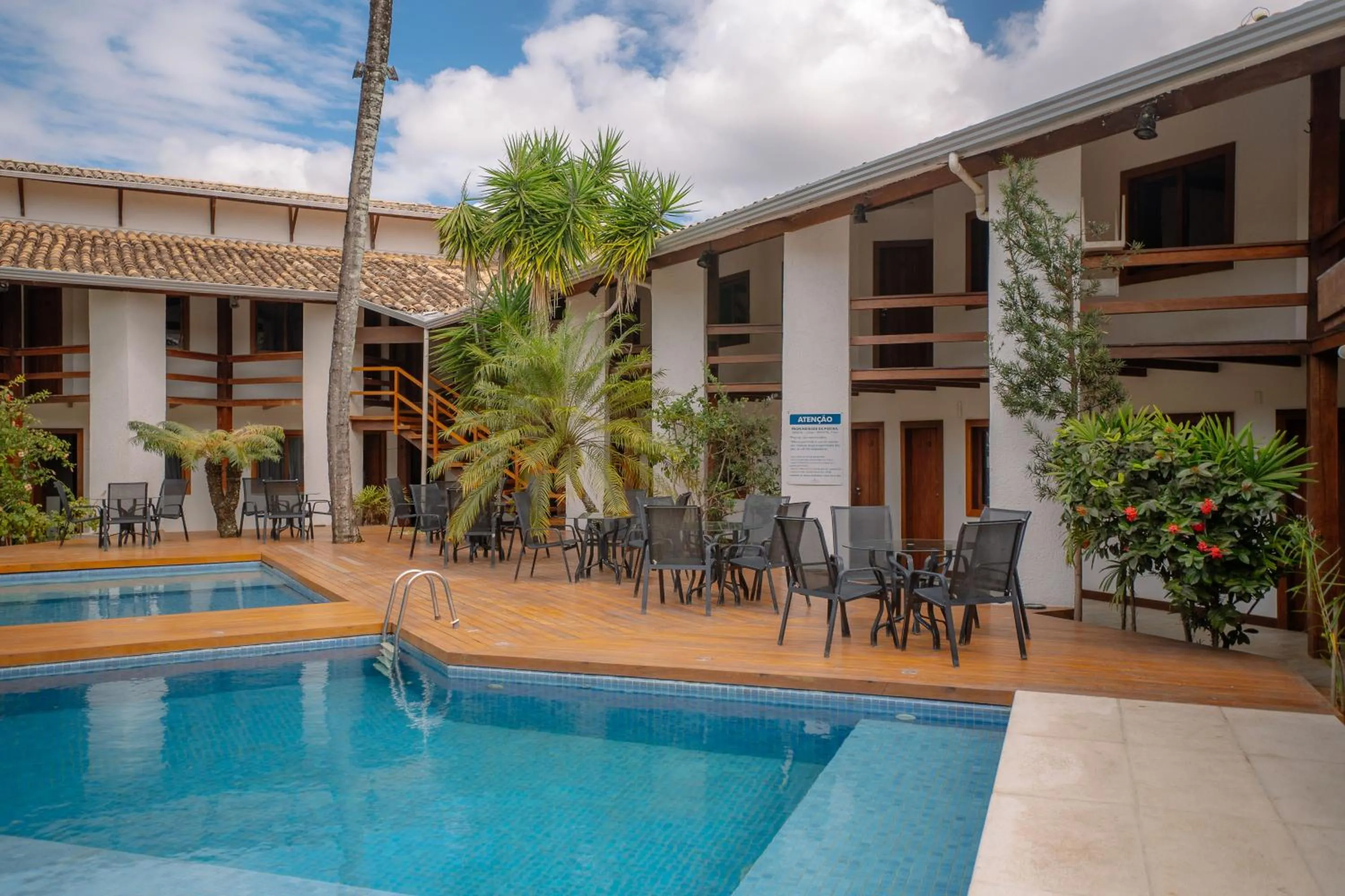 Swimming pool in Hotel Flamingo Beach by HC