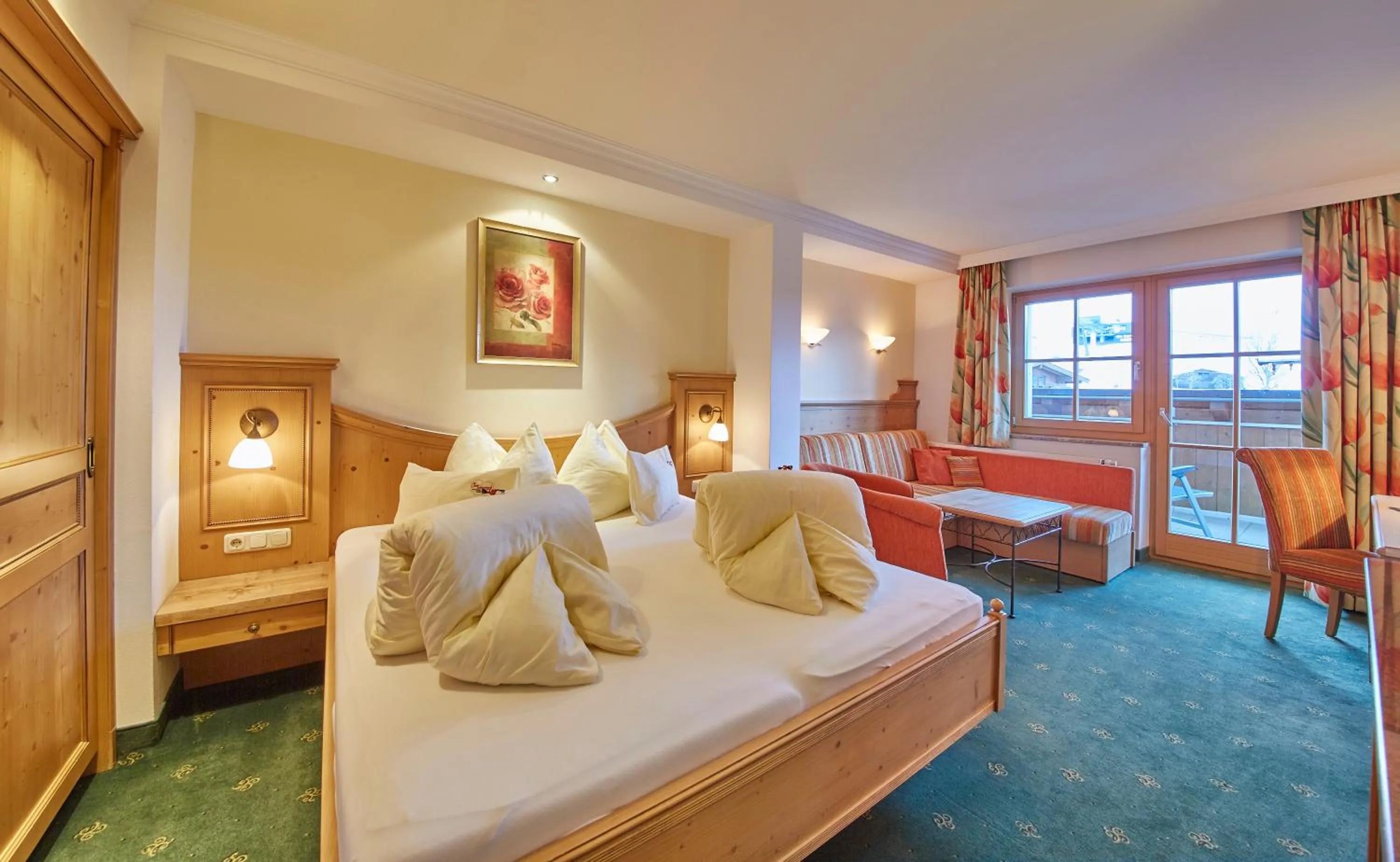 Bed in Bauernhof Hotel Oberschwarzach