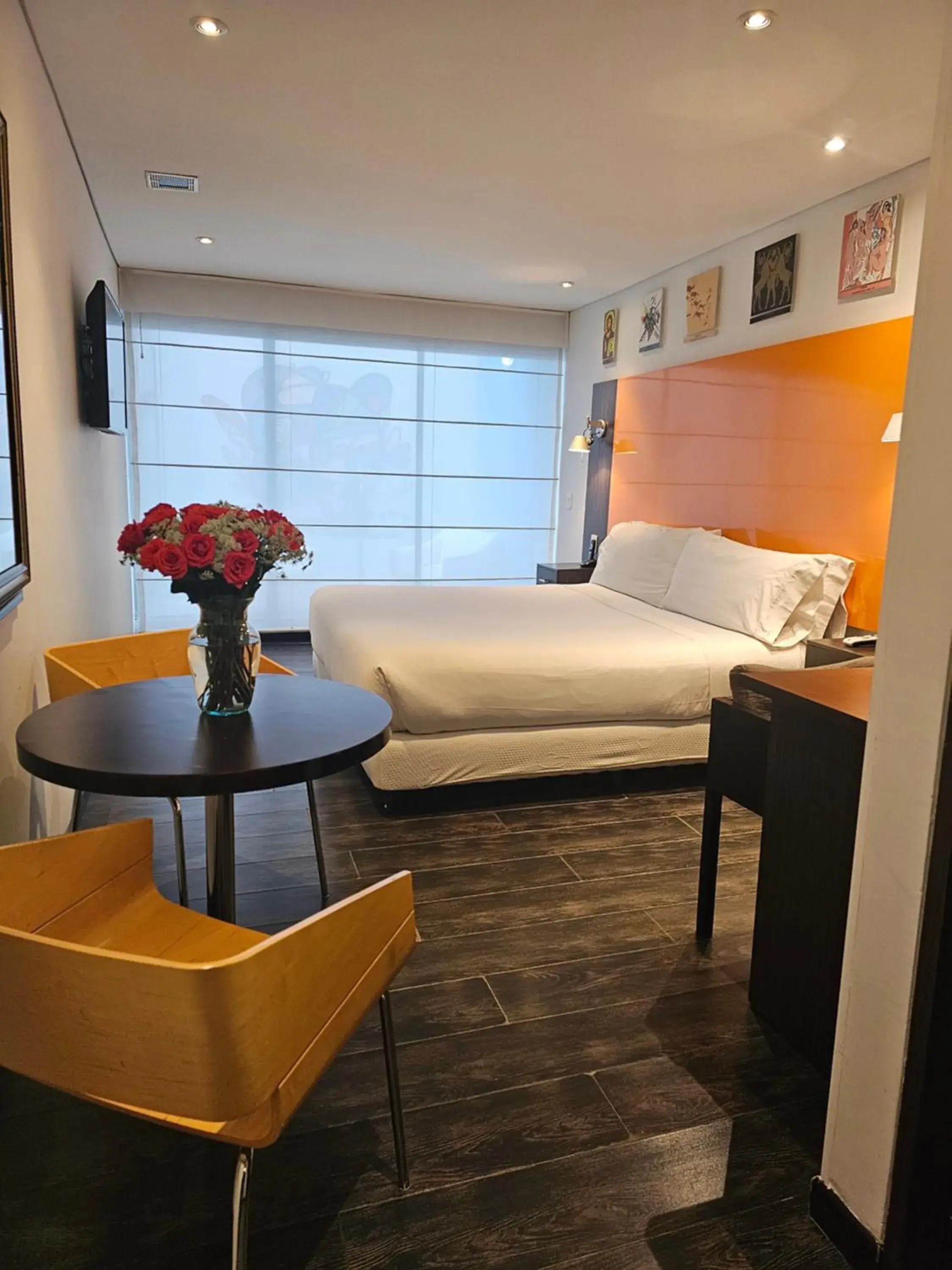 Bed in Hotel 104 Art Suites Bed in Hotel 104 Art Suites