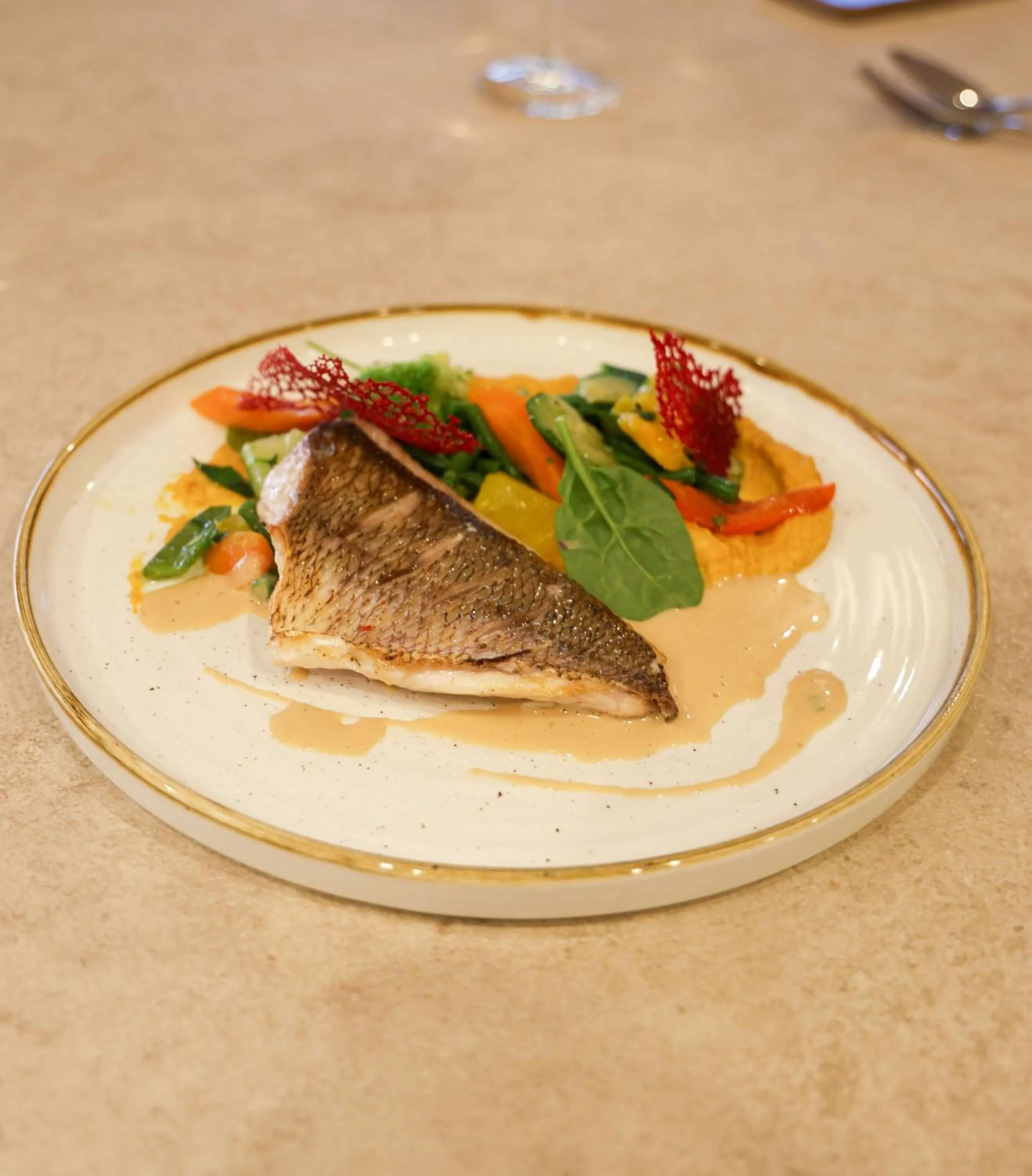 Restaurant/places to eat in Best Western Premier Santa Maria